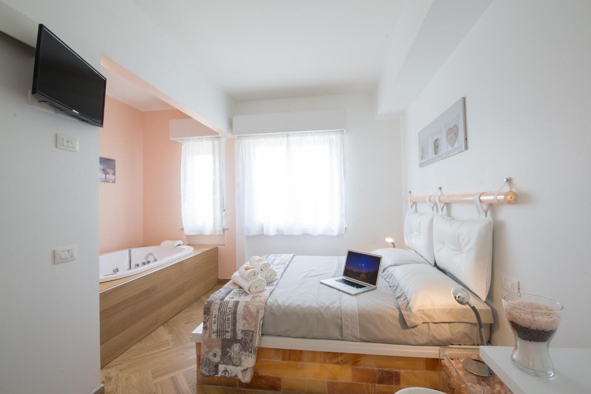 Double Room with Spa Bath