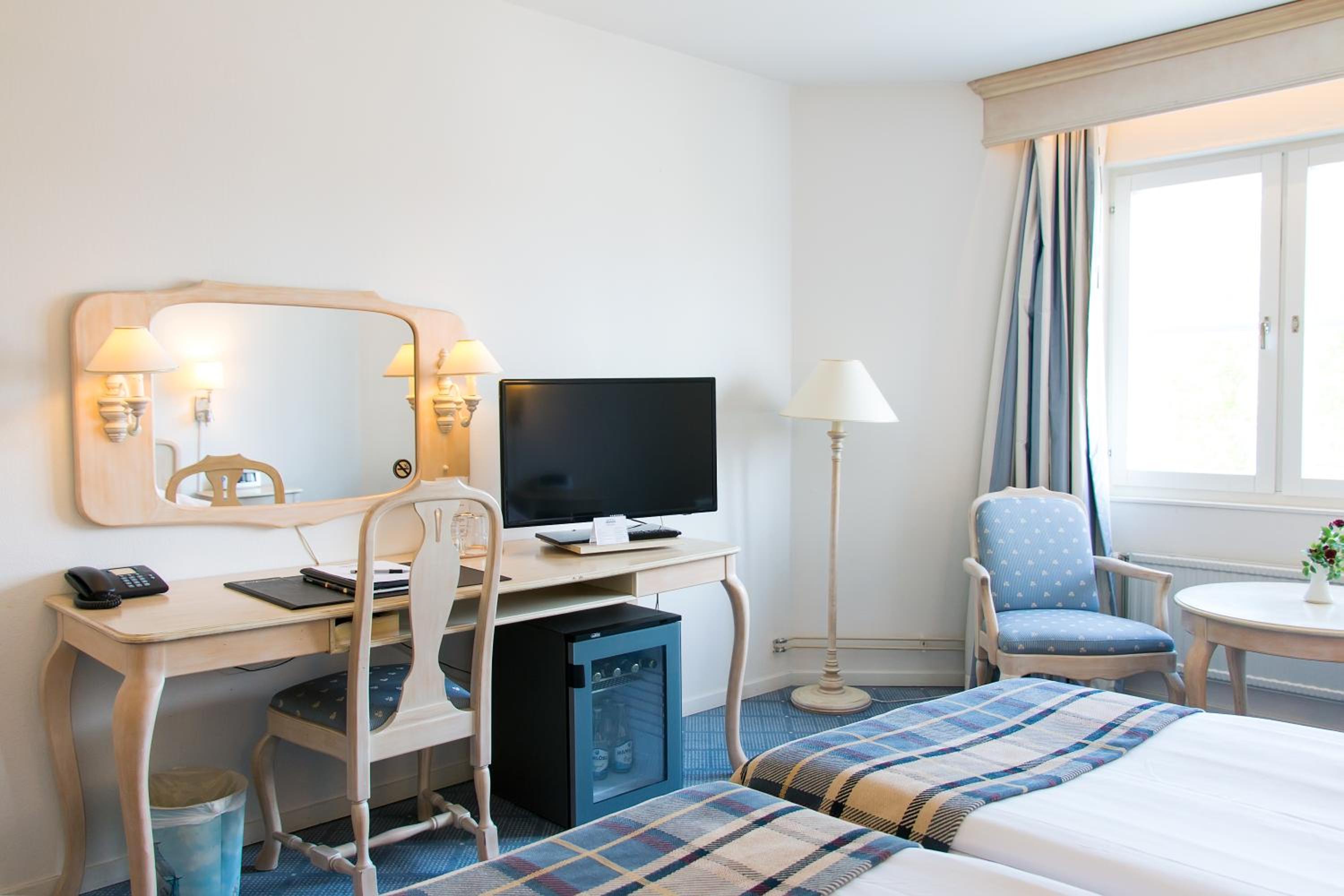 Superior Double or Twin Room - Photo 2