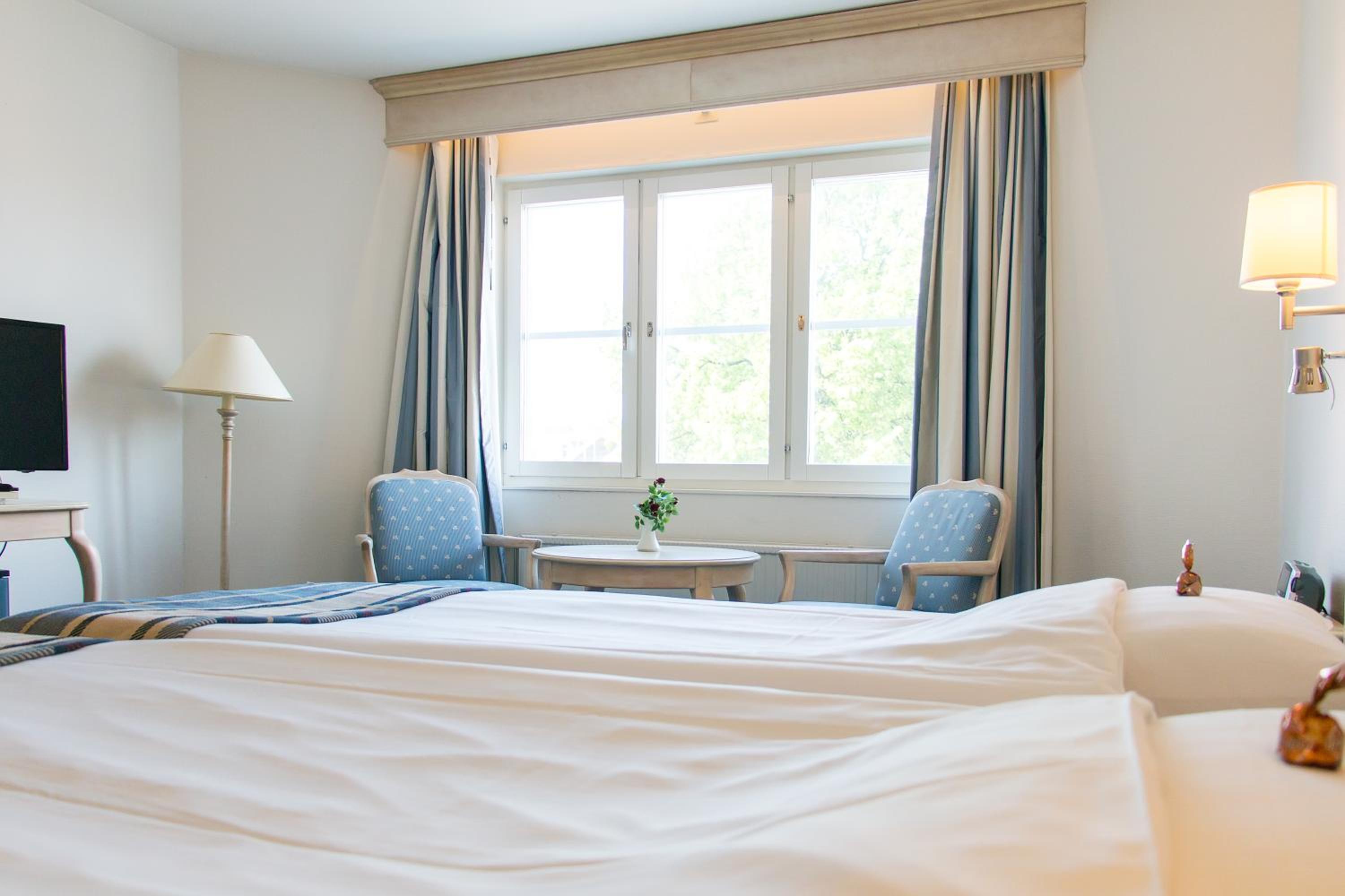 Superior Double or Twin Room - Photo 10