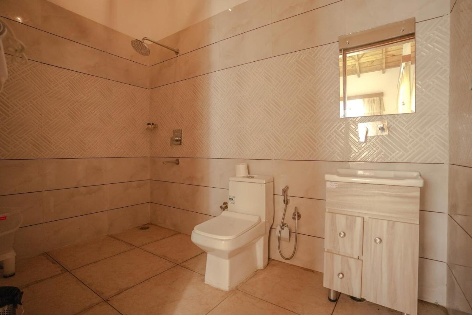 Villa photo 2