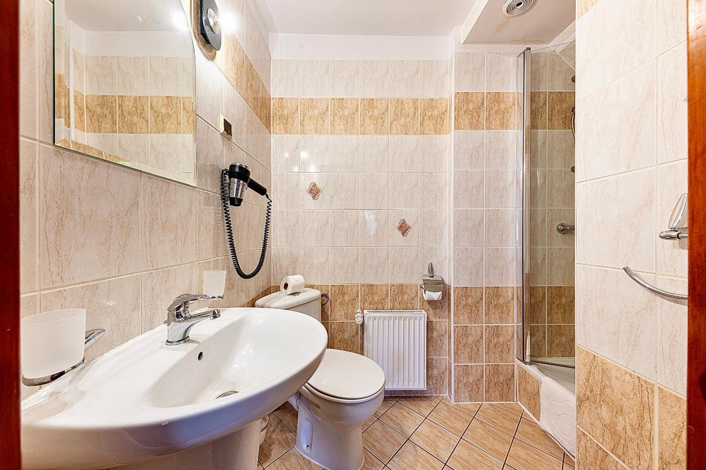 Double Room with Private Bathroom