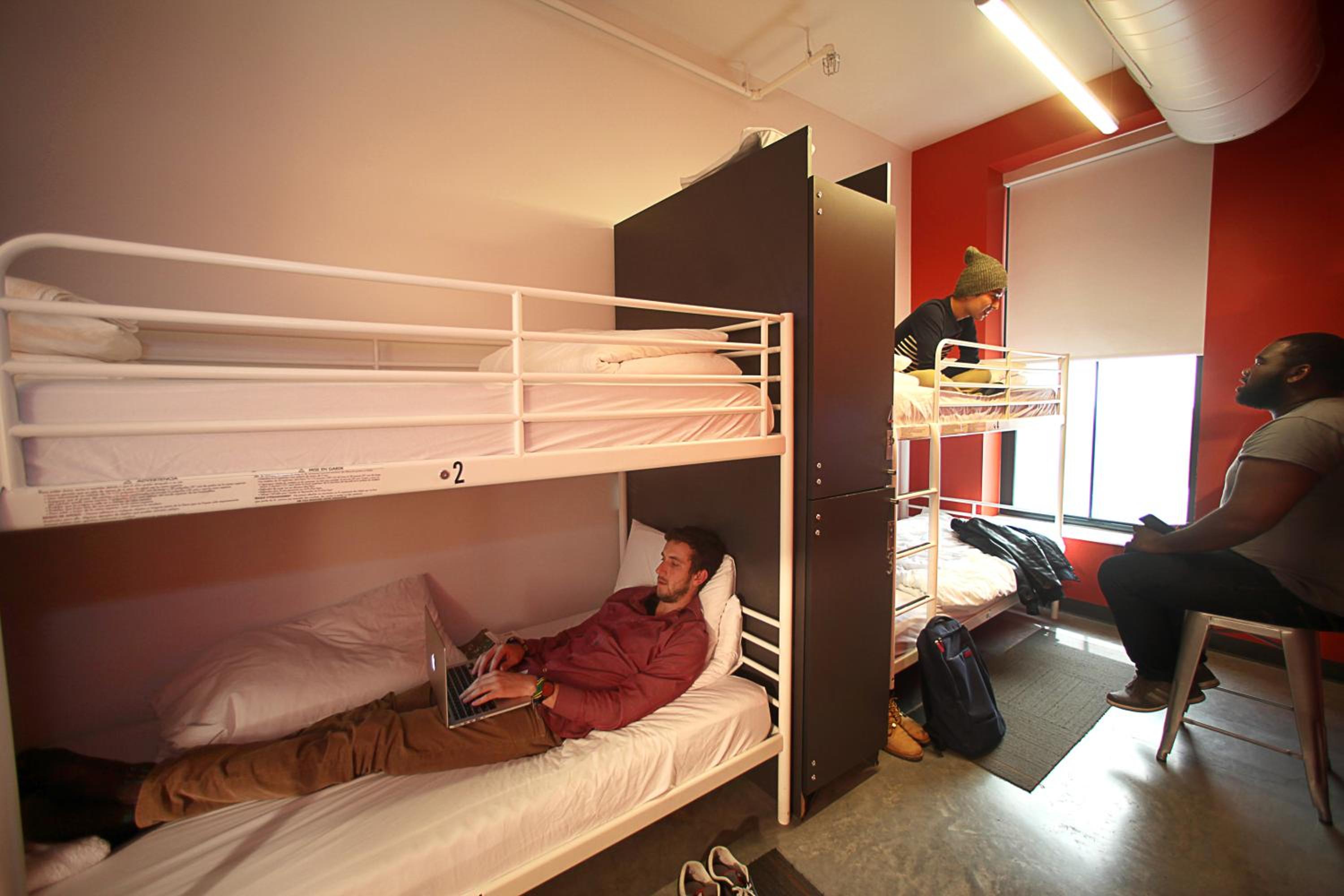Bed in All Gender 4-Bed Dormitory photo 2