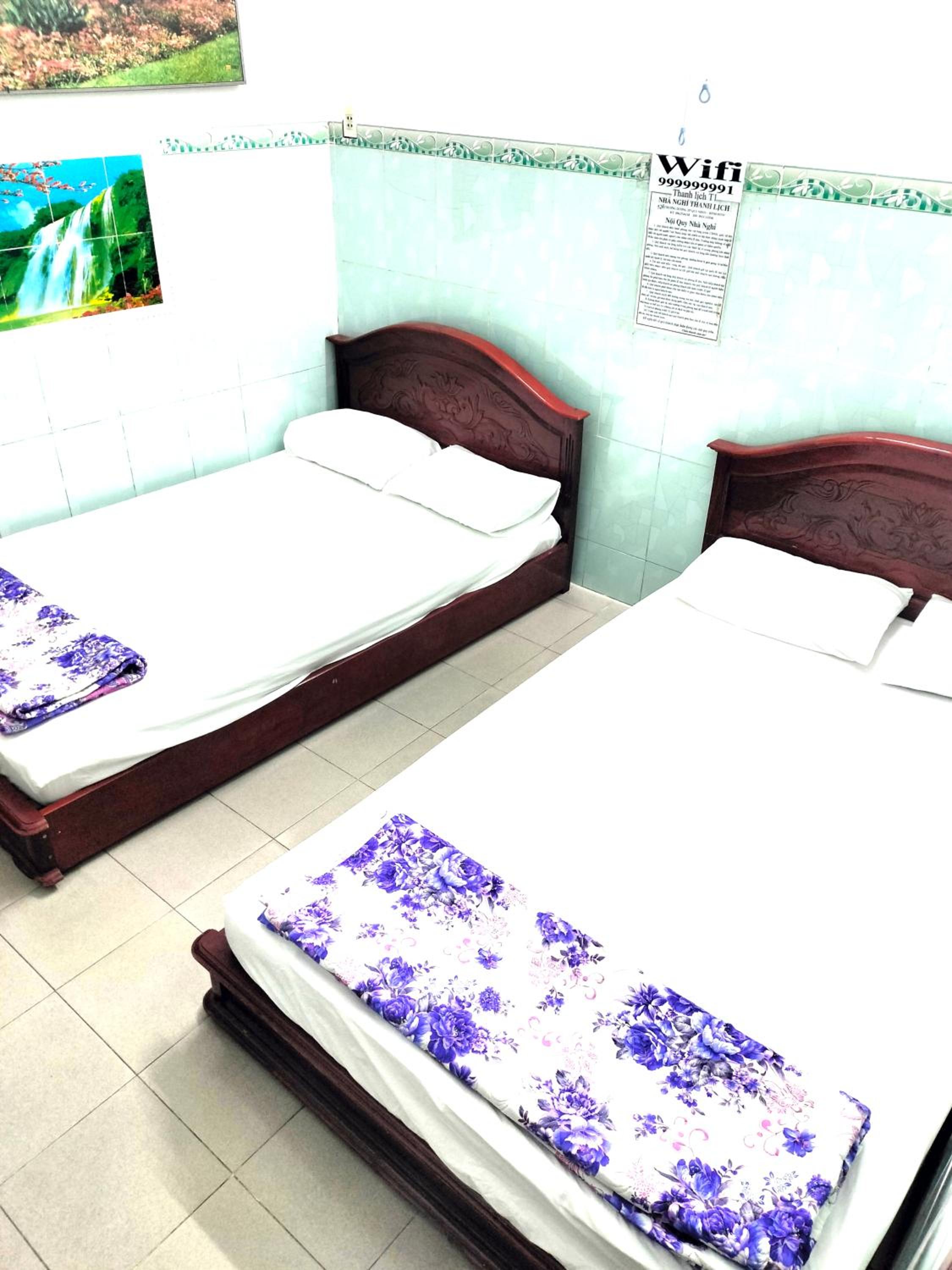 Economy Quadruple Room photo 2
