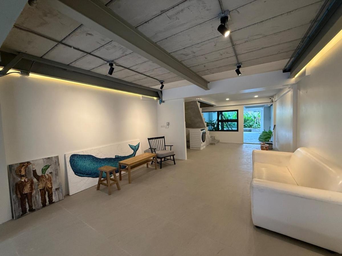 Two-Bedroom Deluxe Apartment with Balcony photo 2