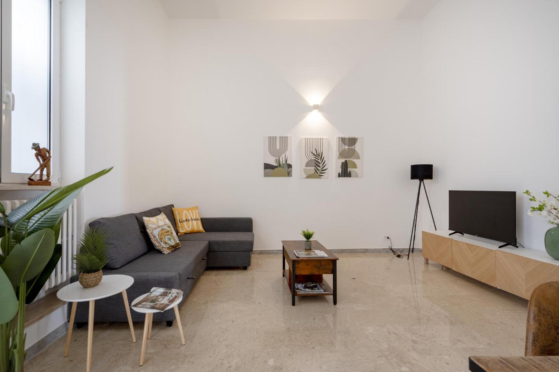 Superior Apartment