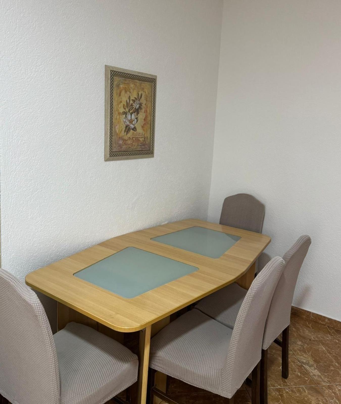 Two-Bedroom Deluxe Apartment with Balcony