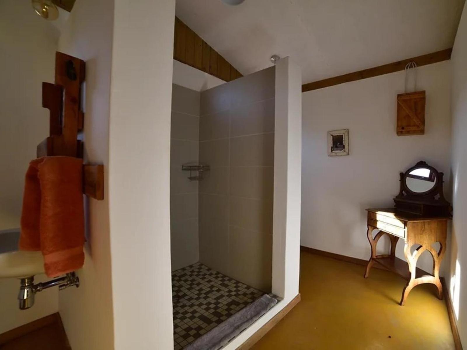 Standard Twin Room photo 1