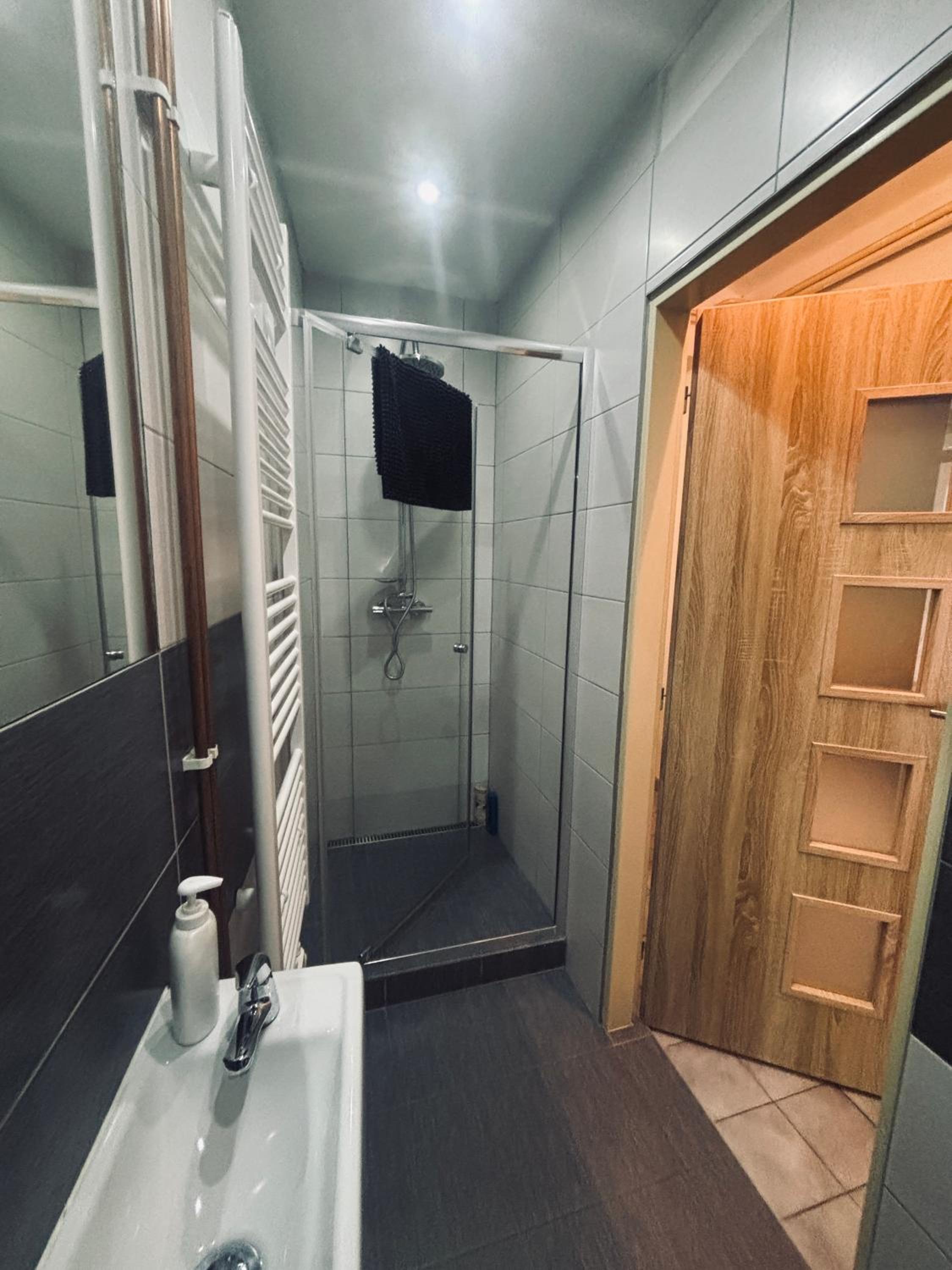 Single Room with Private External Bathroom photo 2
