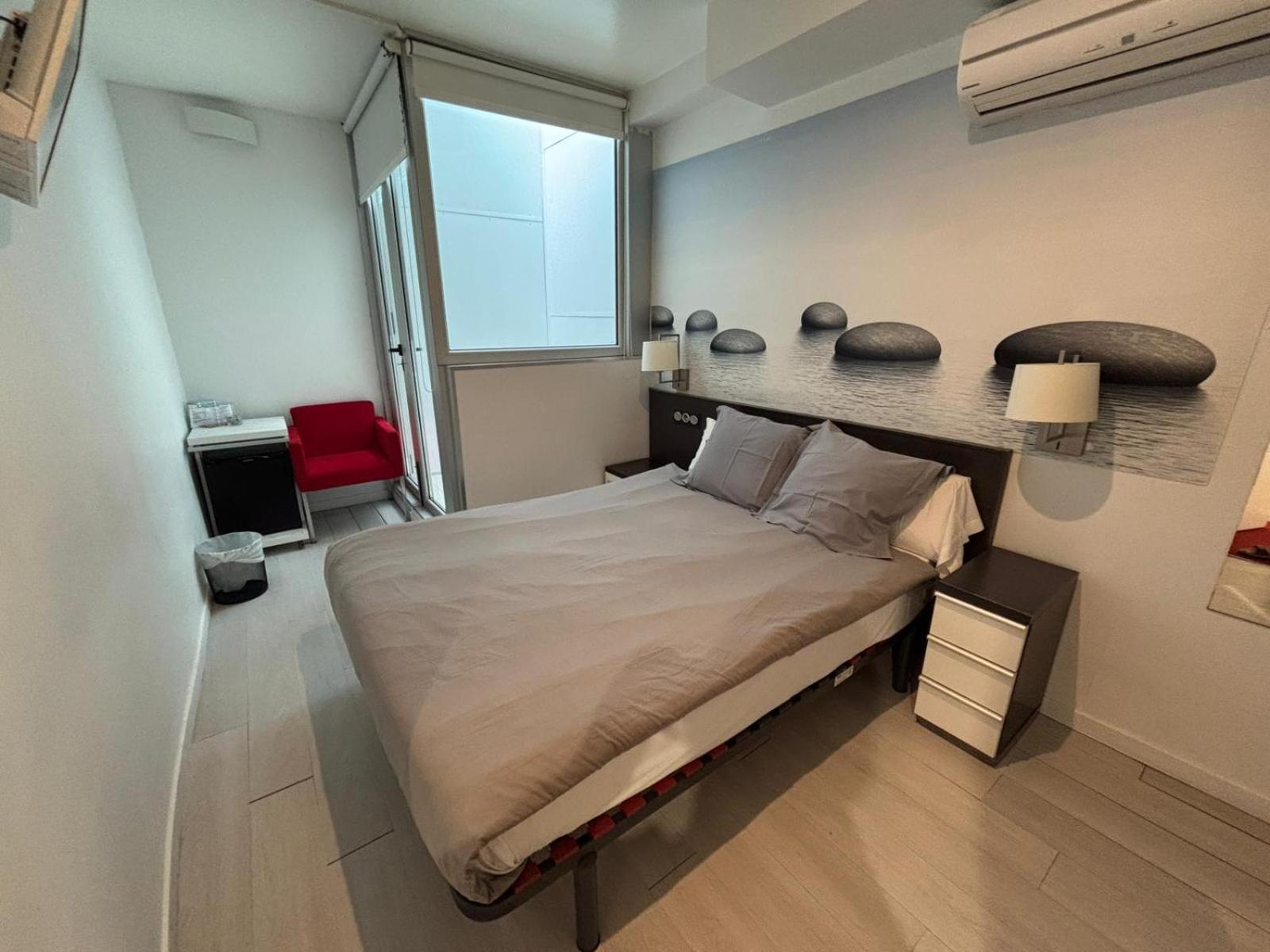 Single Room with Private Bathroom