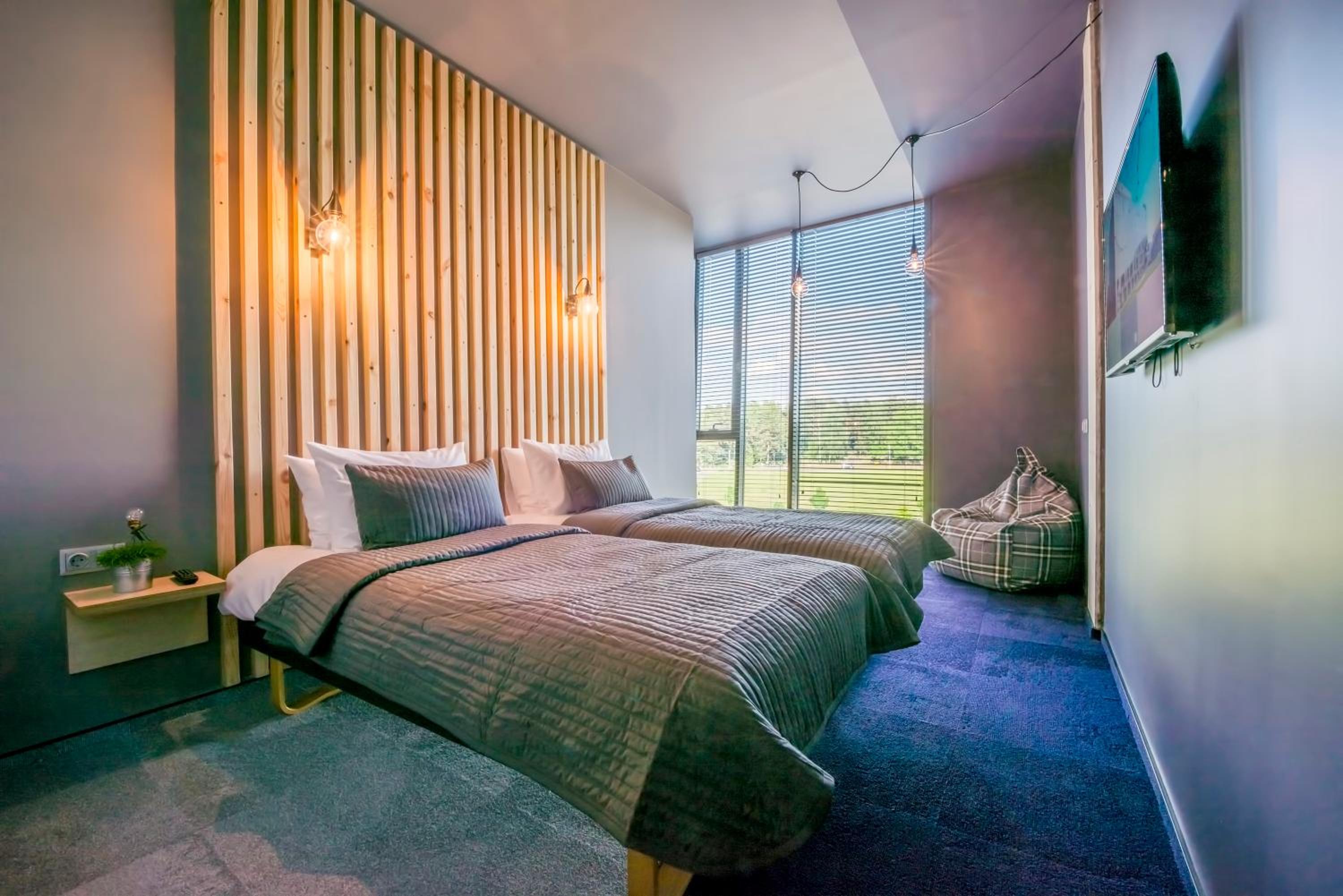 Twin Room - Photo 2