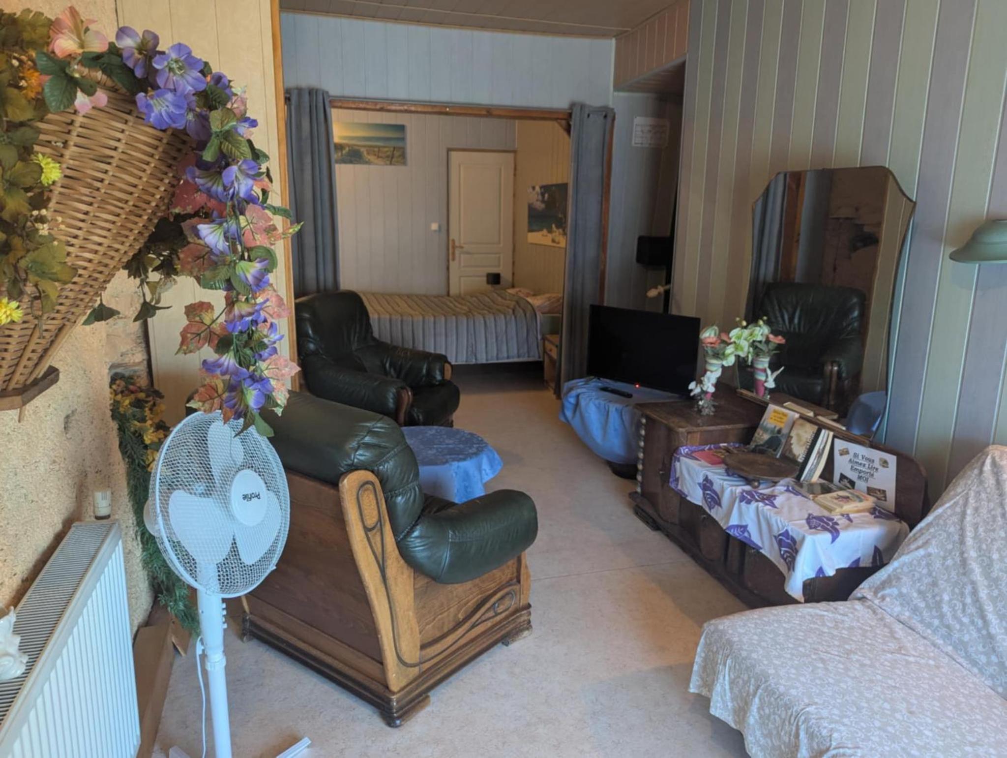 Family Room with Shower