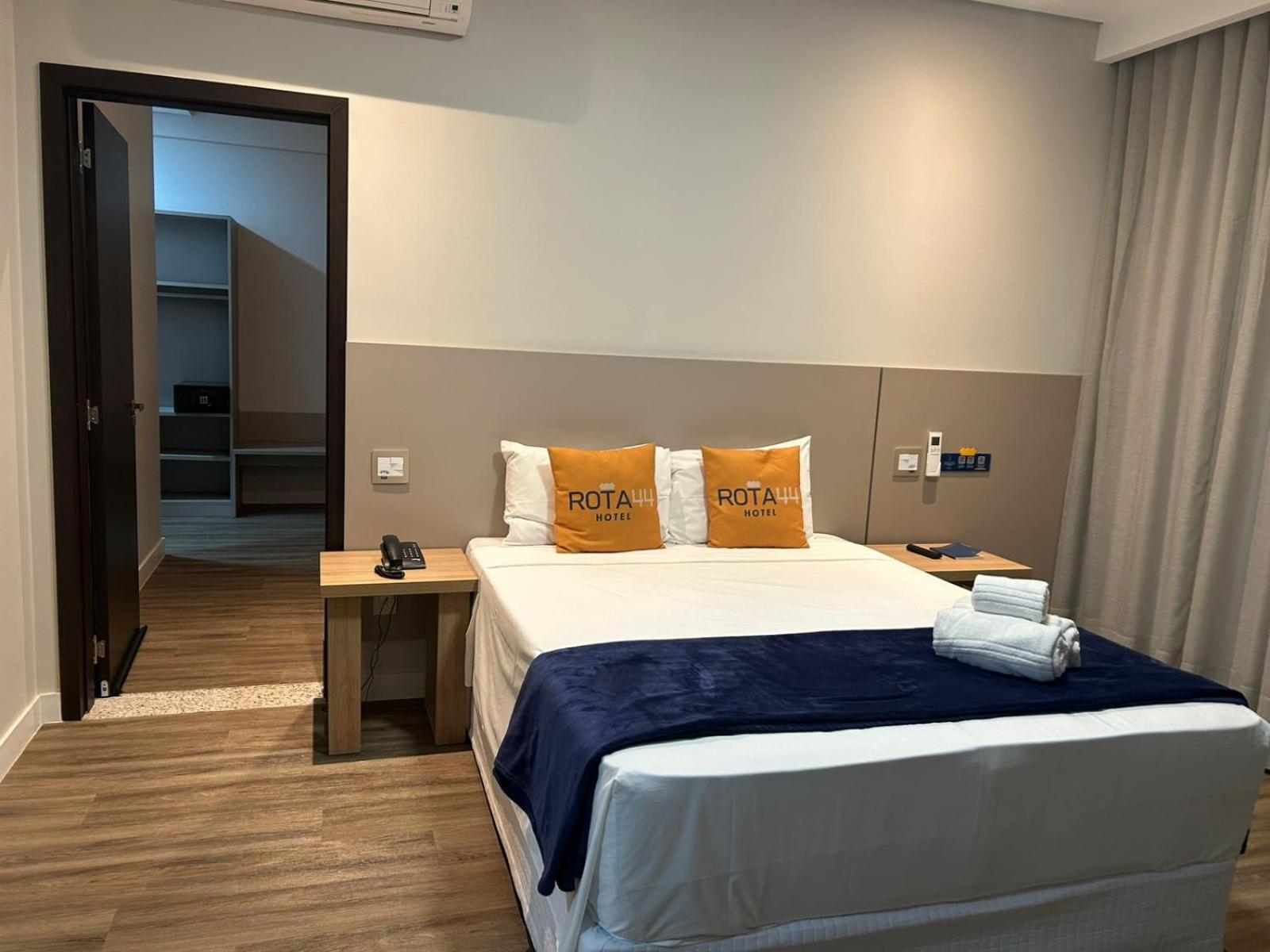 Rota 44 Hotel — Standard Quadruple Room