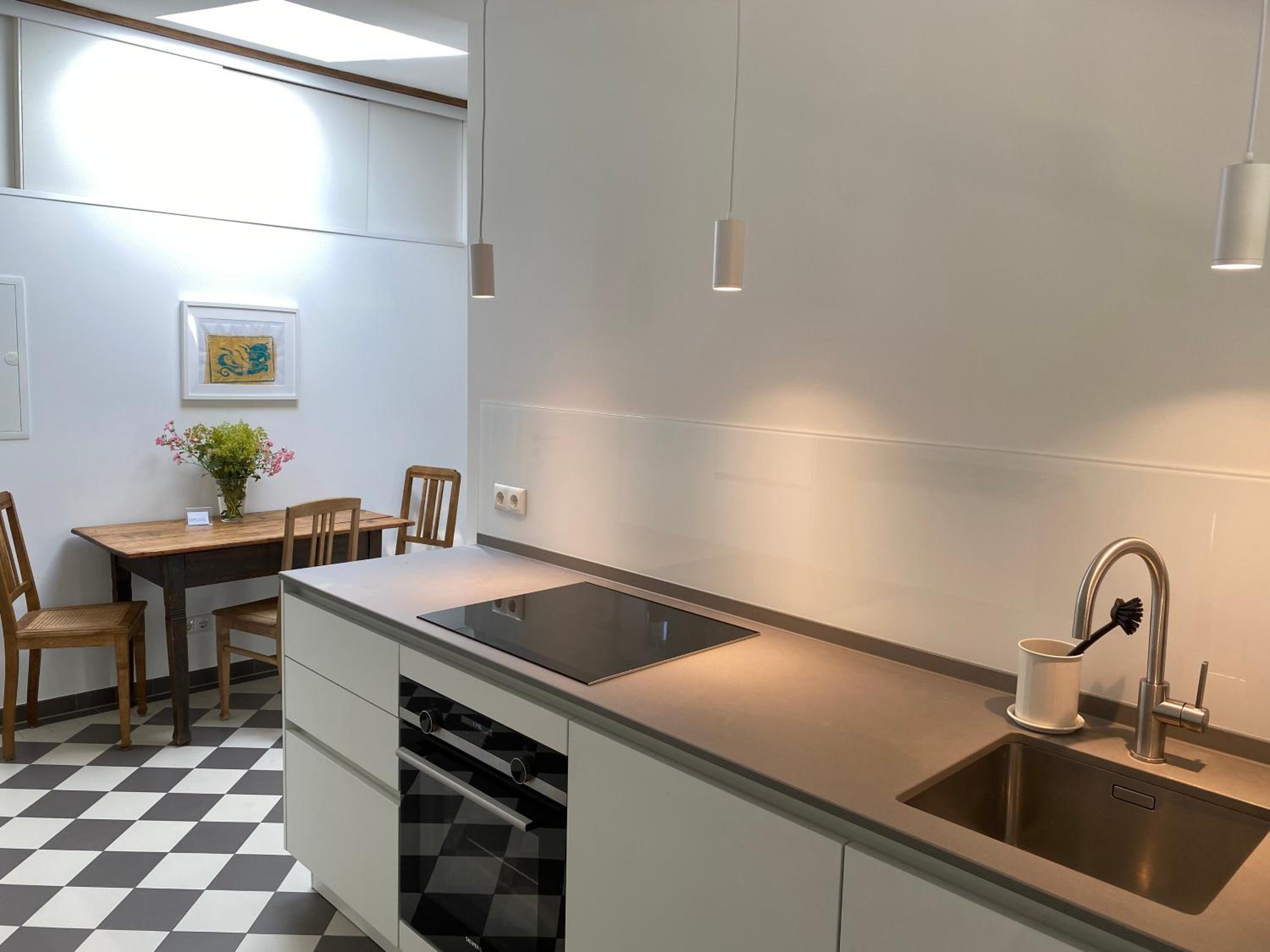 Deluxe Two-Bedroom Apartment with Garden View photo 1