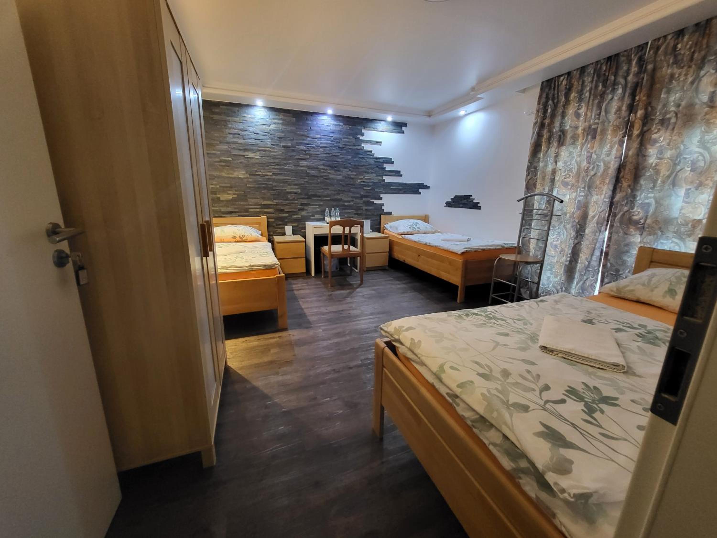 Triple Room with Terrace photo 2