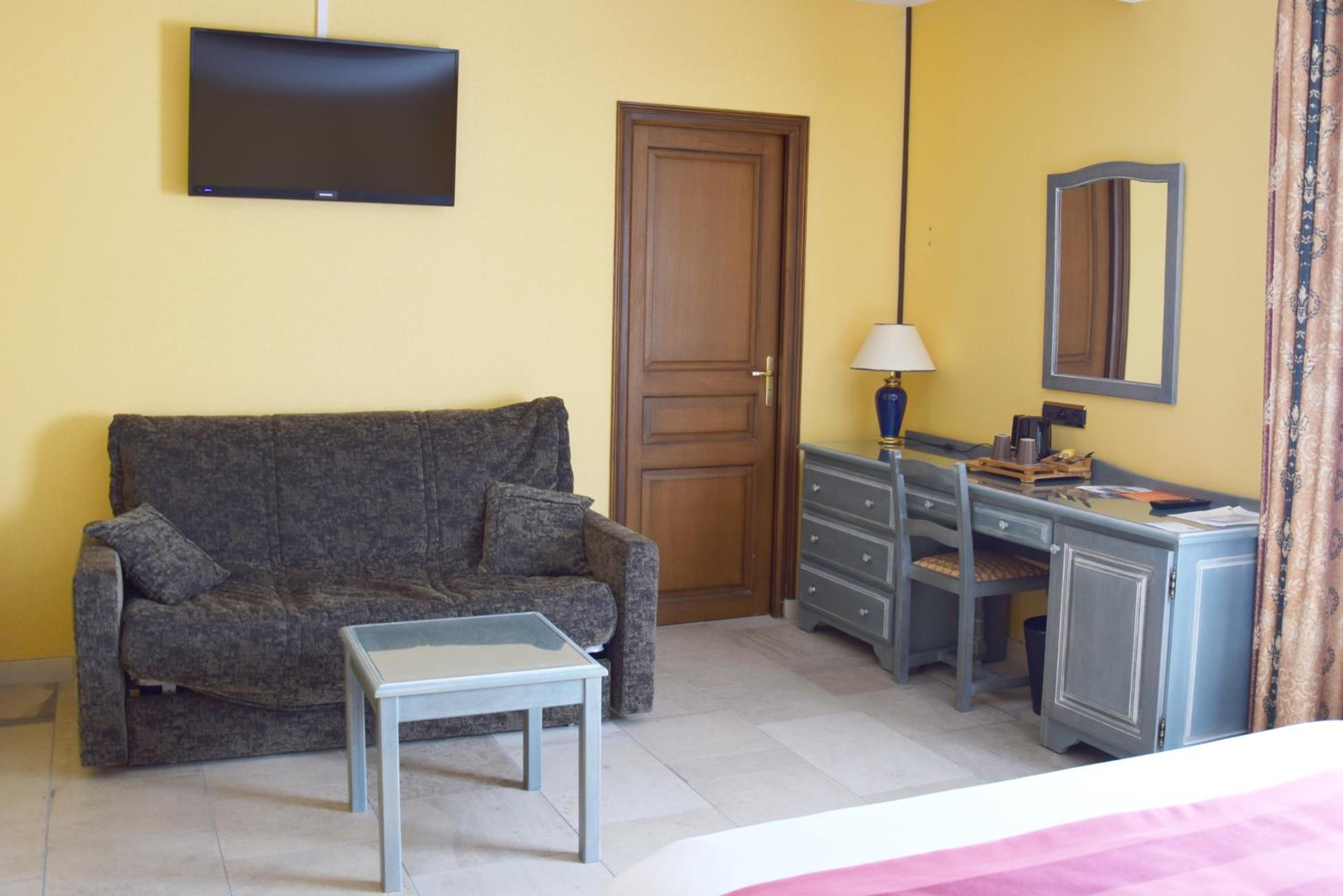 Quadruple Room - Photo 4