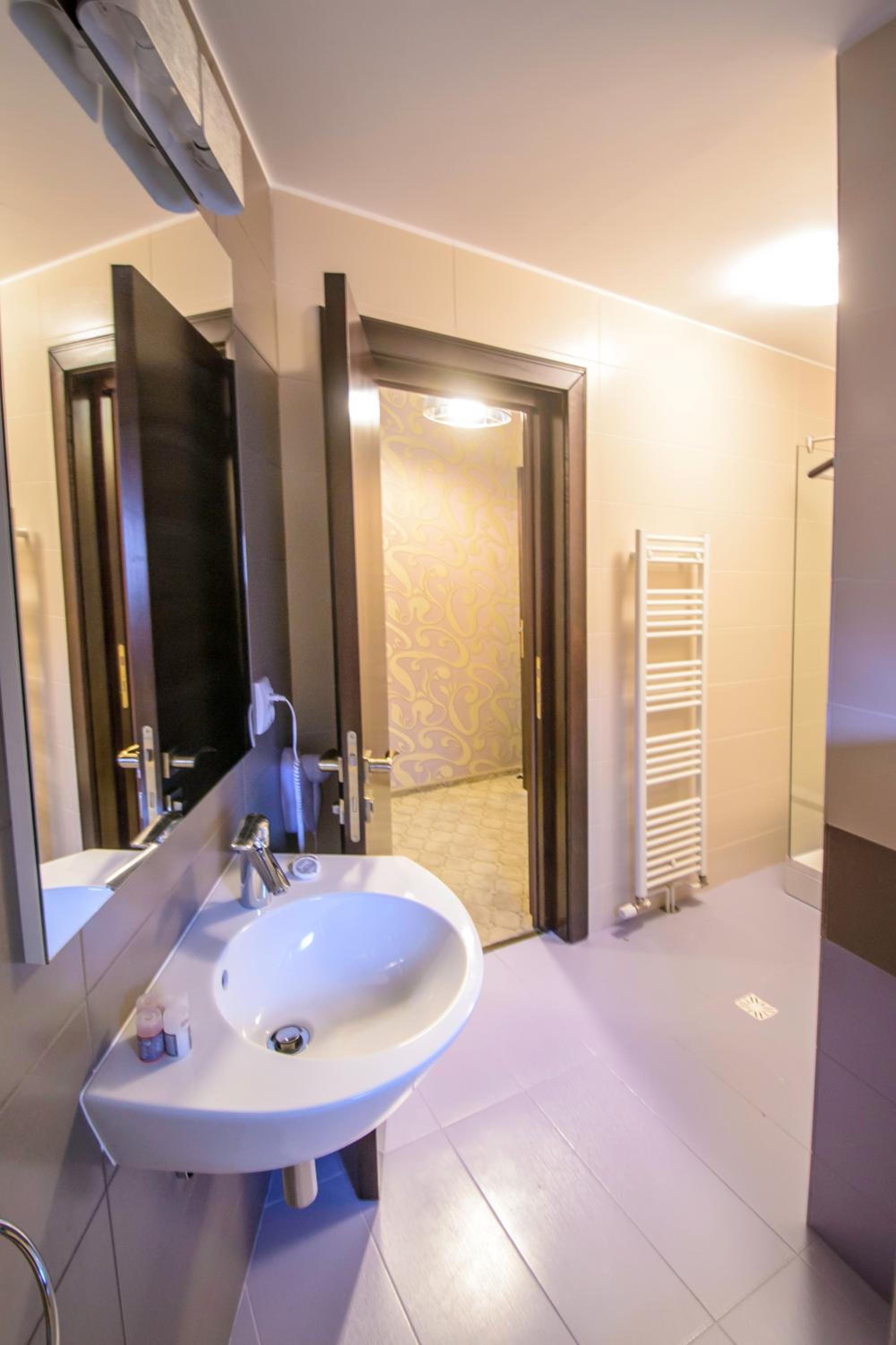Comfort Double Room - Photo 16