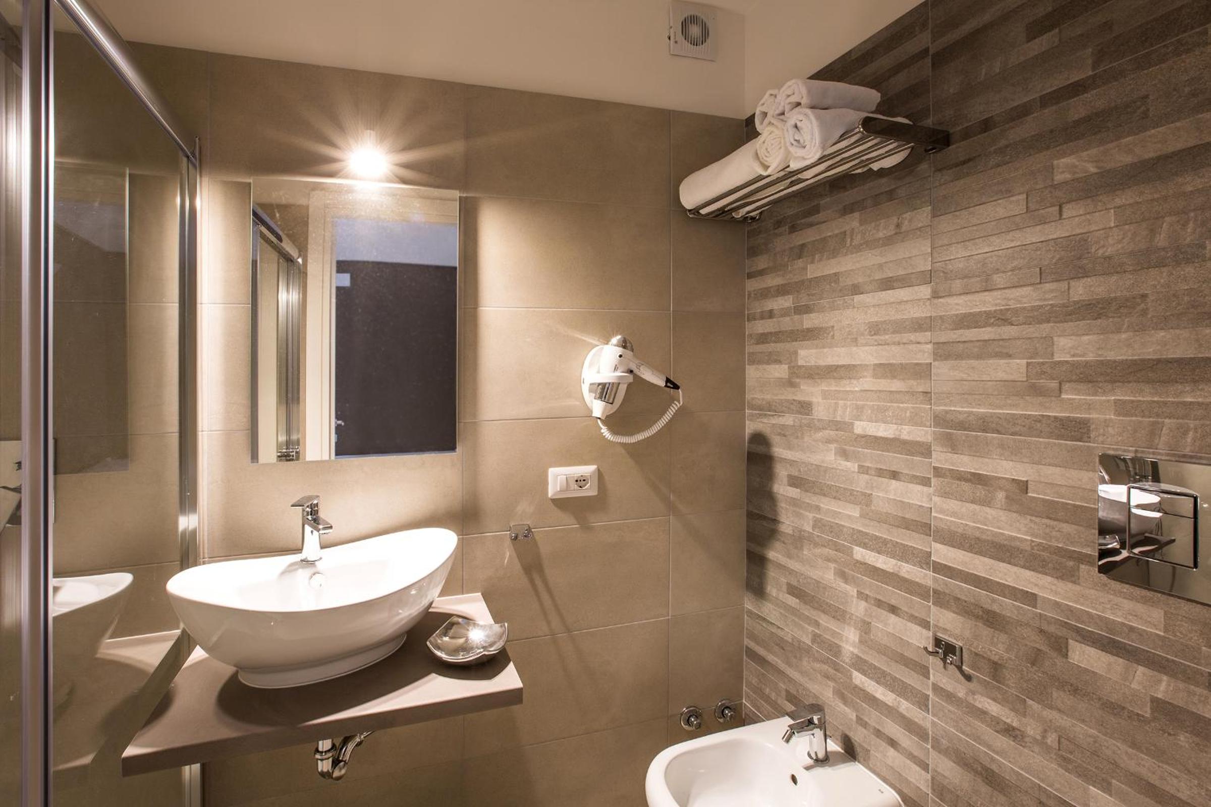 Double Room with Terrace - Photo 12