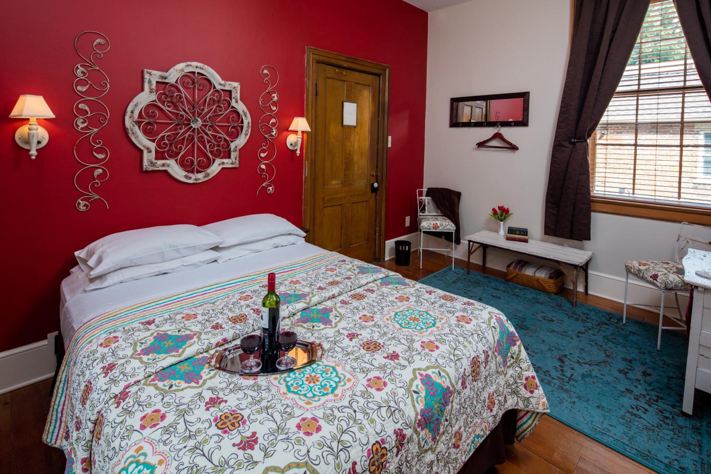 Queen Room (Minnie) photo 1