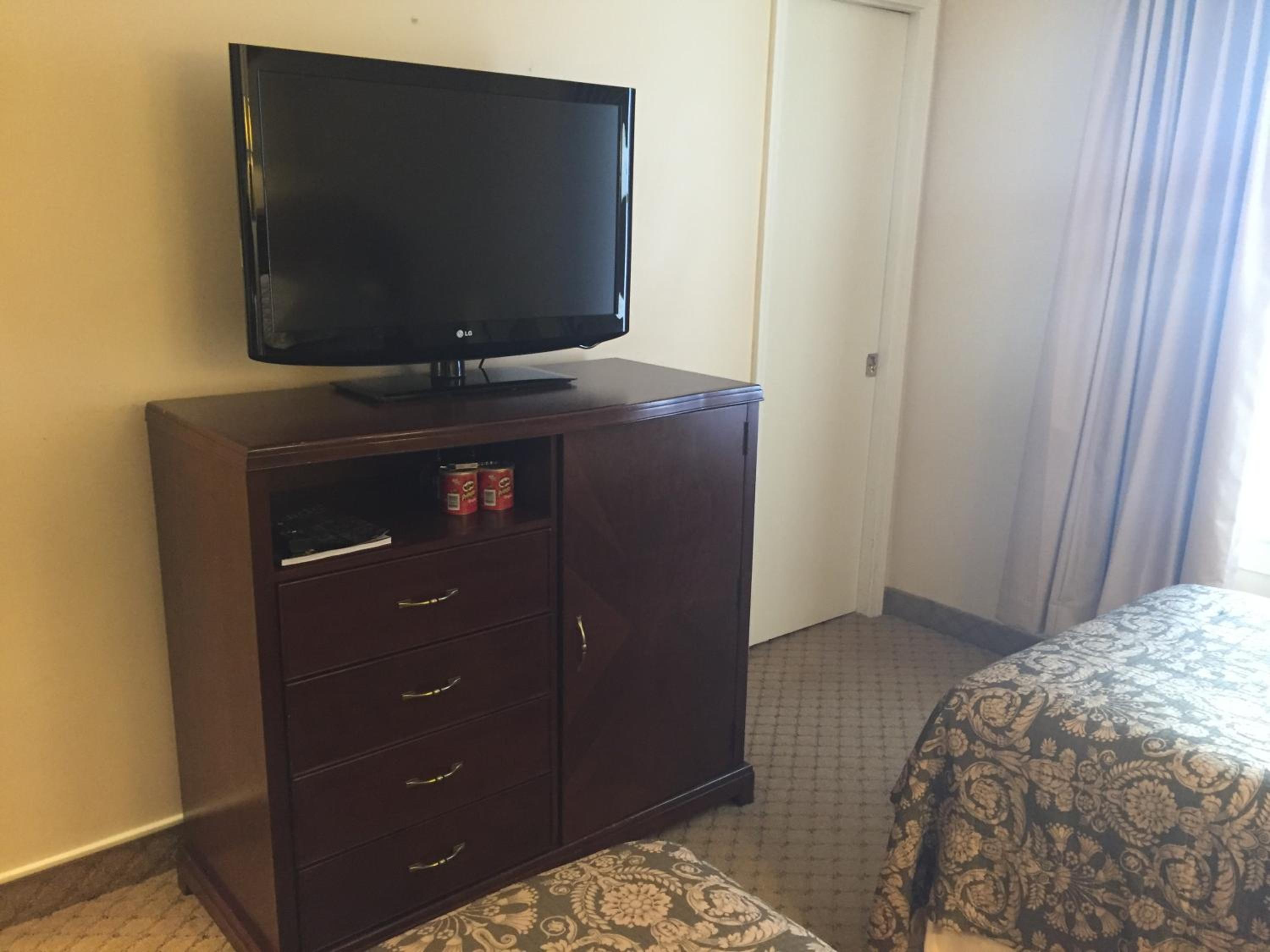 Twin Room with Two Twin Beds - Photo 2
