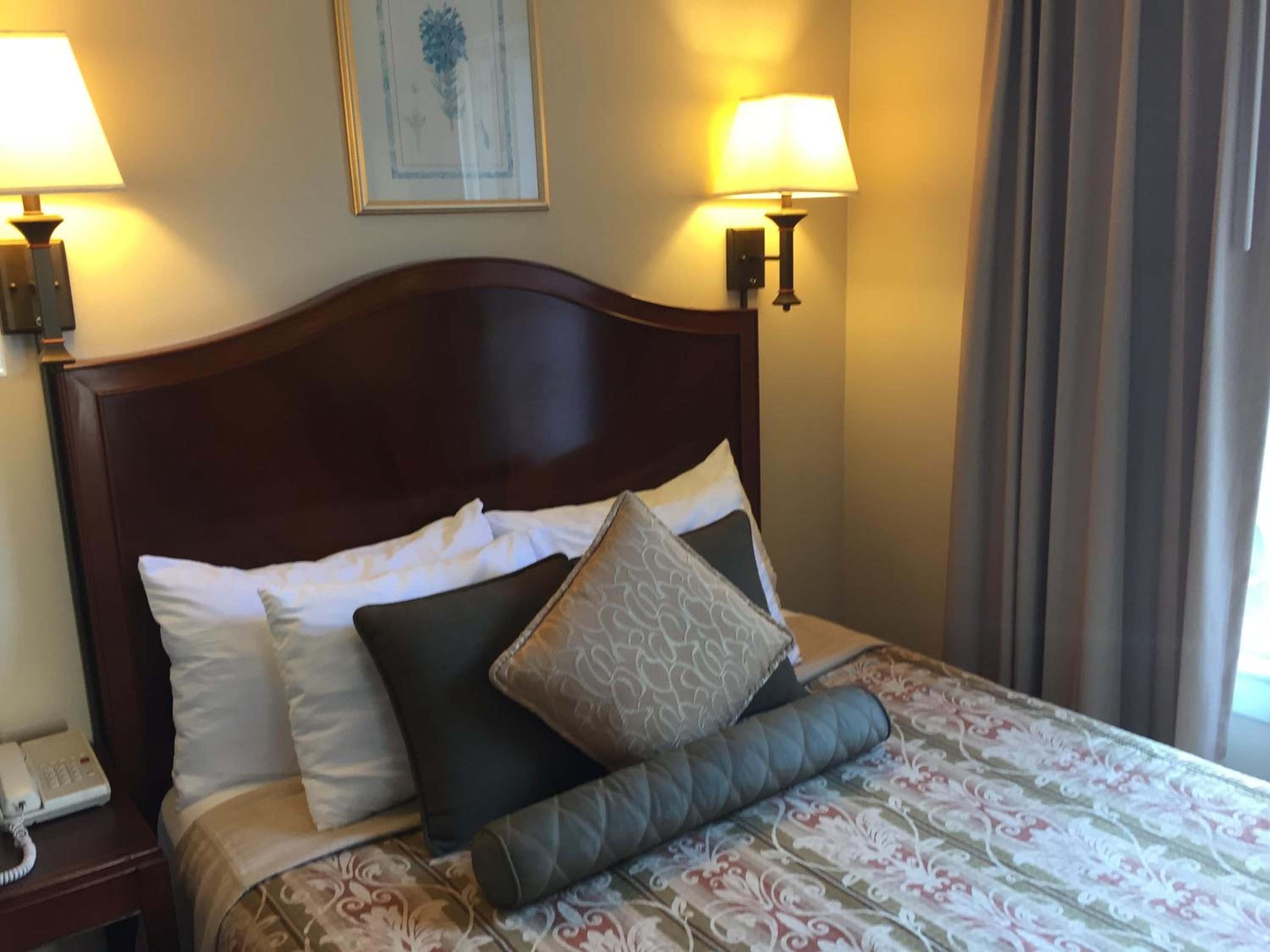 Queen Room - Photo 2