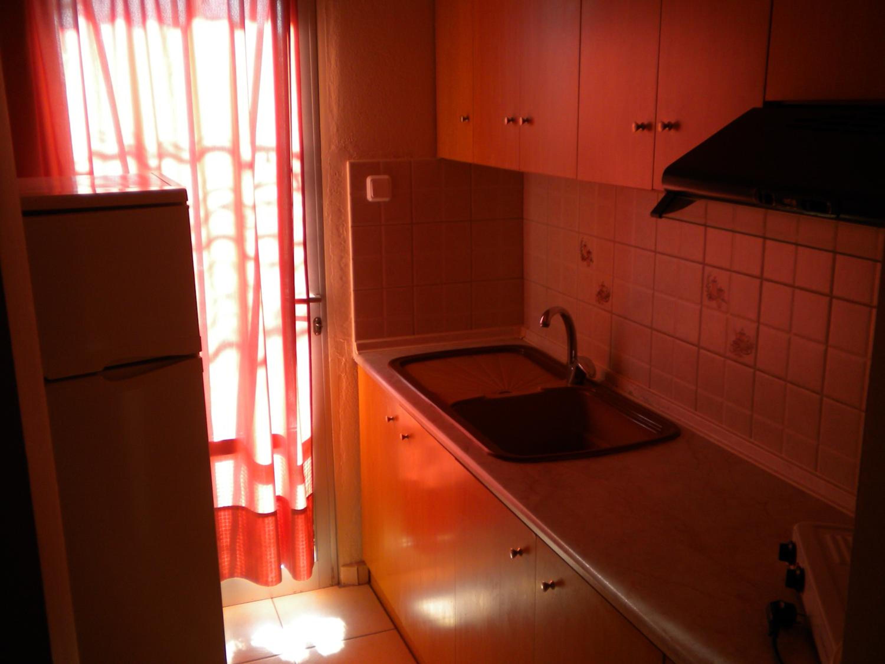 Studio (2 Adults) photo 2