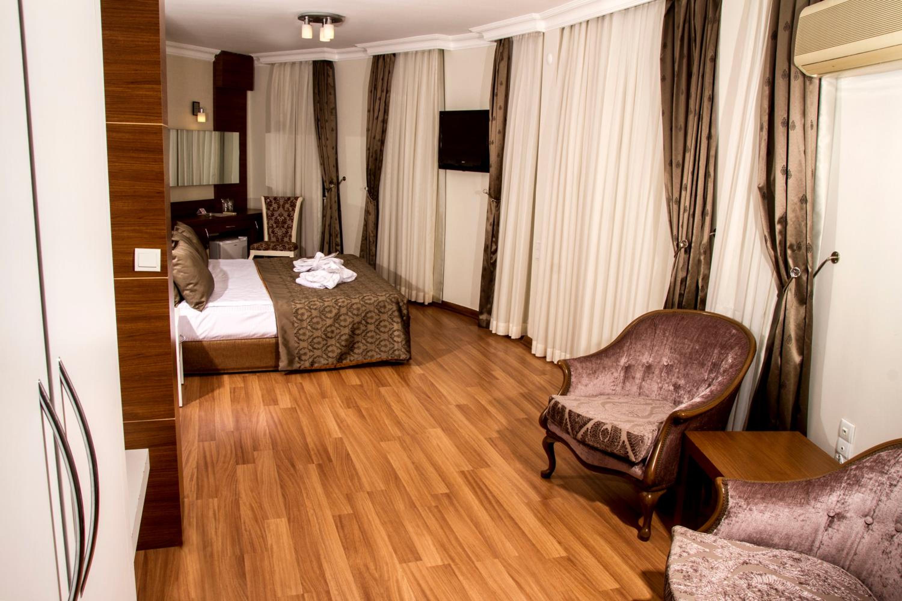 Duplex Suite with Panoramic Sea View