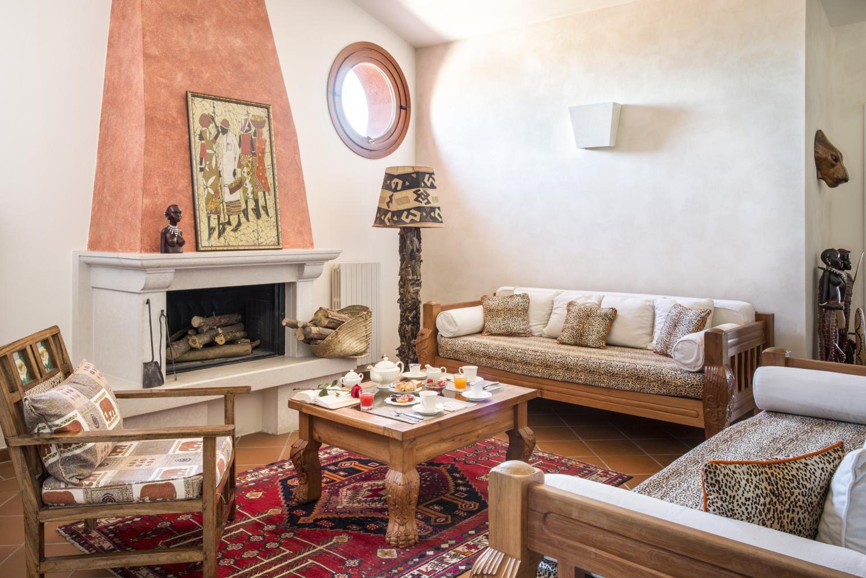 Family Room (5 Adults) - Photo 4