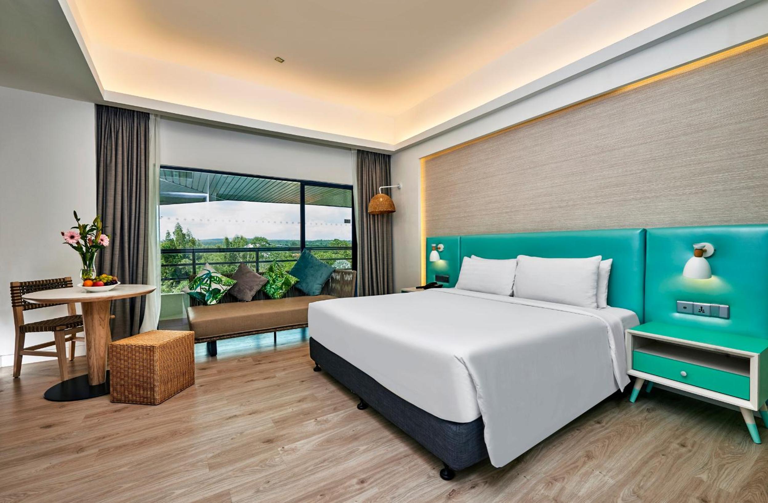 Ocean Serenity Family Room
