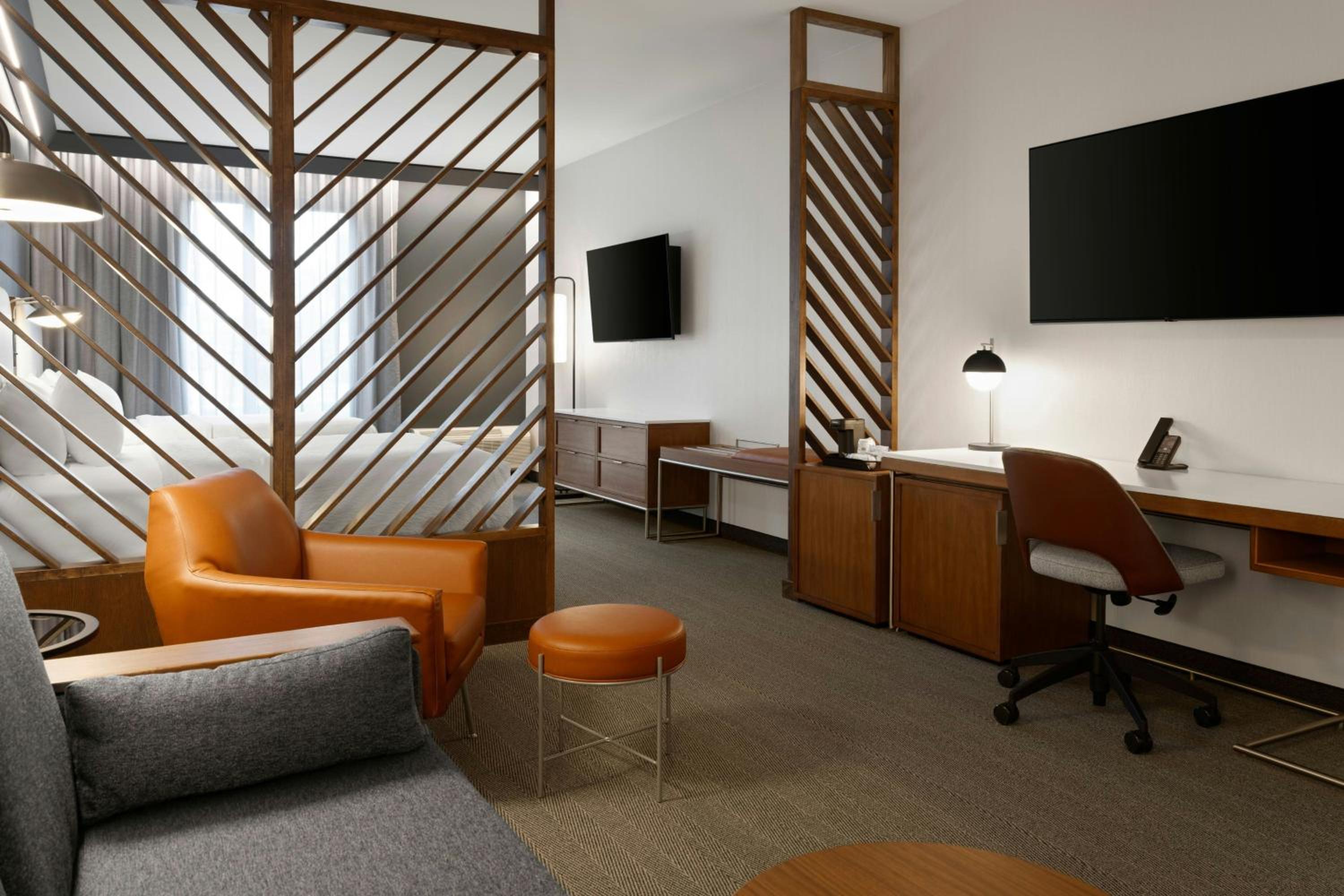 Queen Suite with Two Queen Beds, Roll-In Shower and Sofa Bed - Mobility Access photo 2