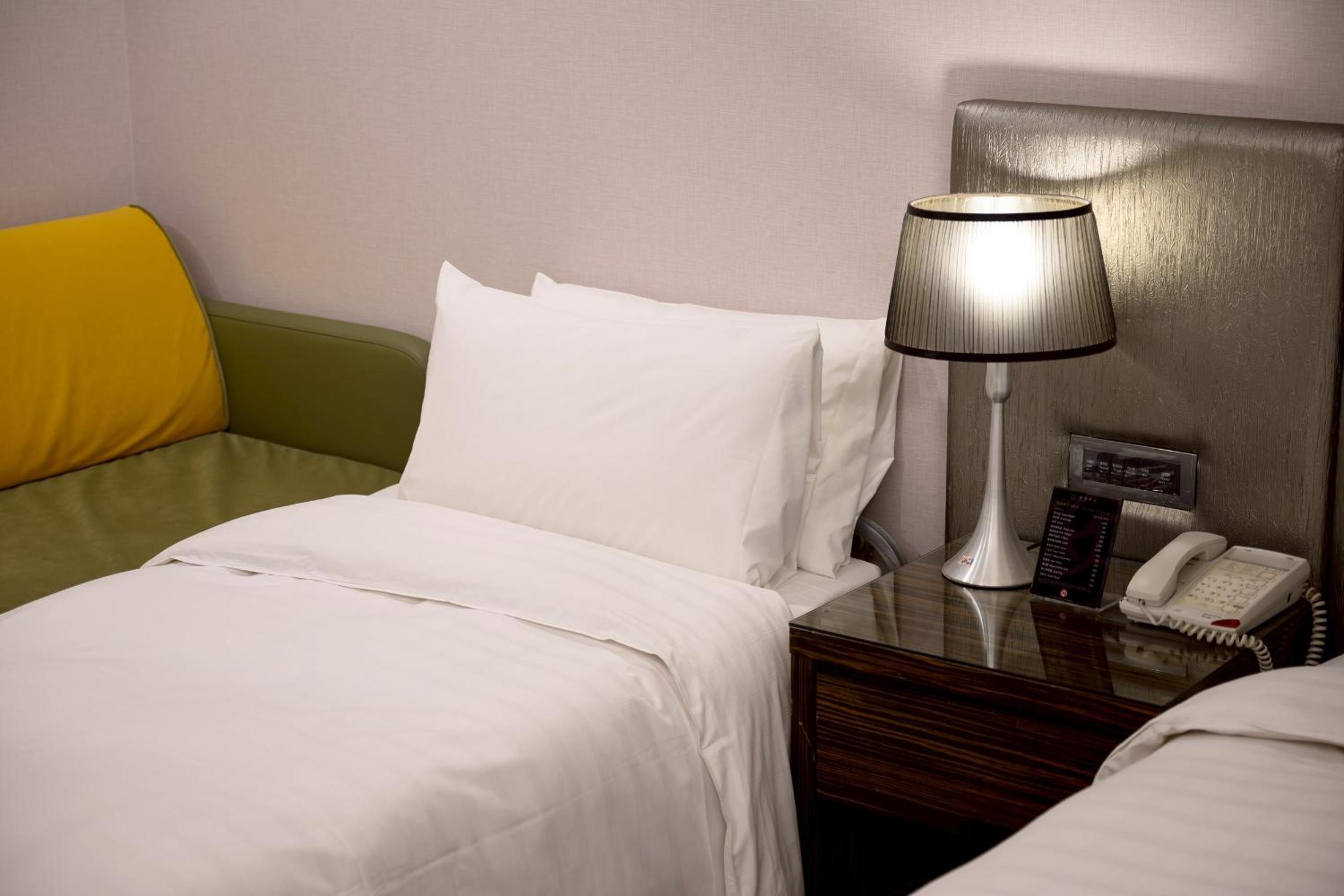 Deluxe Triple Room - Photo 3