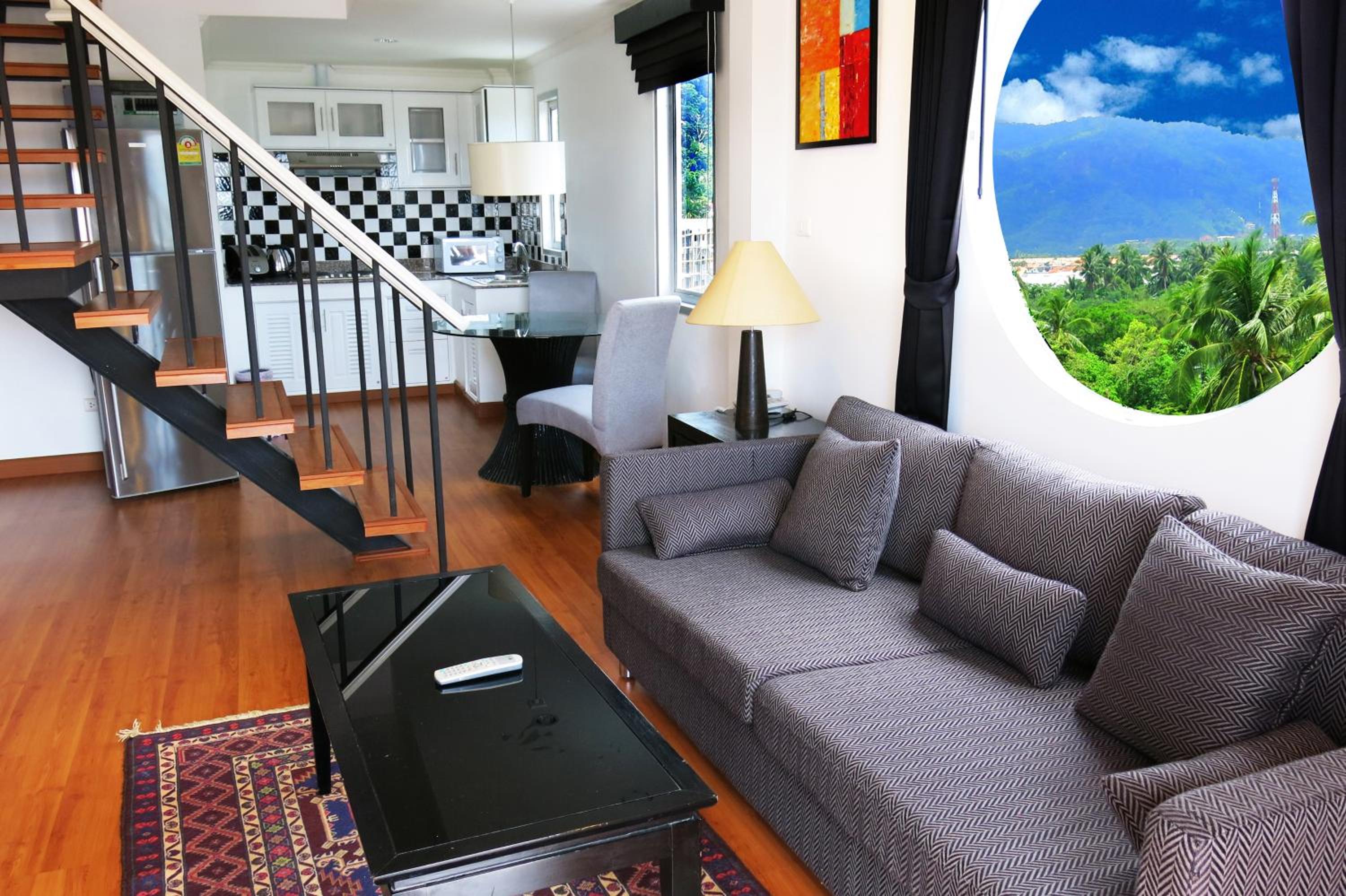 Duplex Apartment photo 3