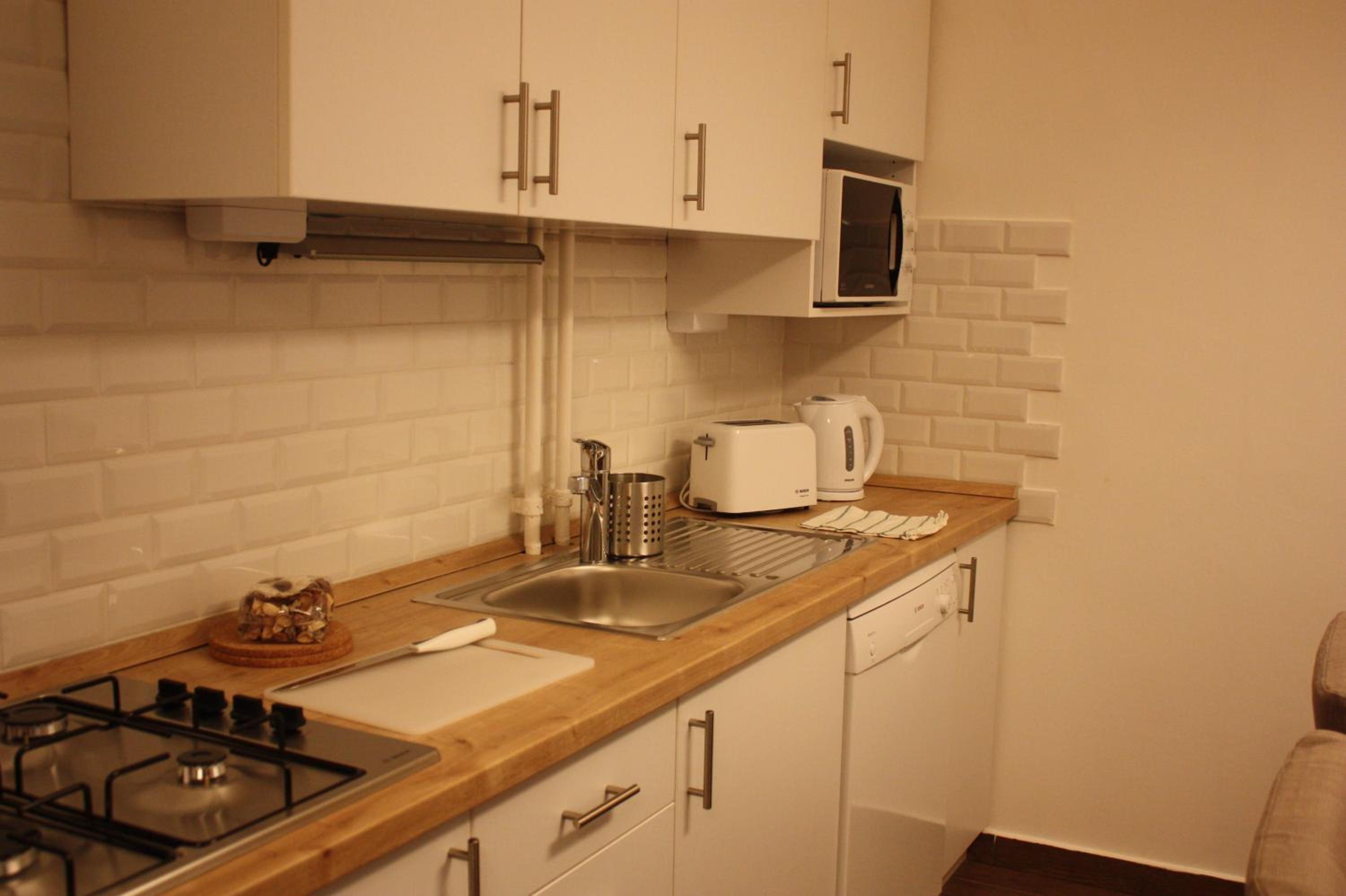 Deluxe Apartment - Photo 6