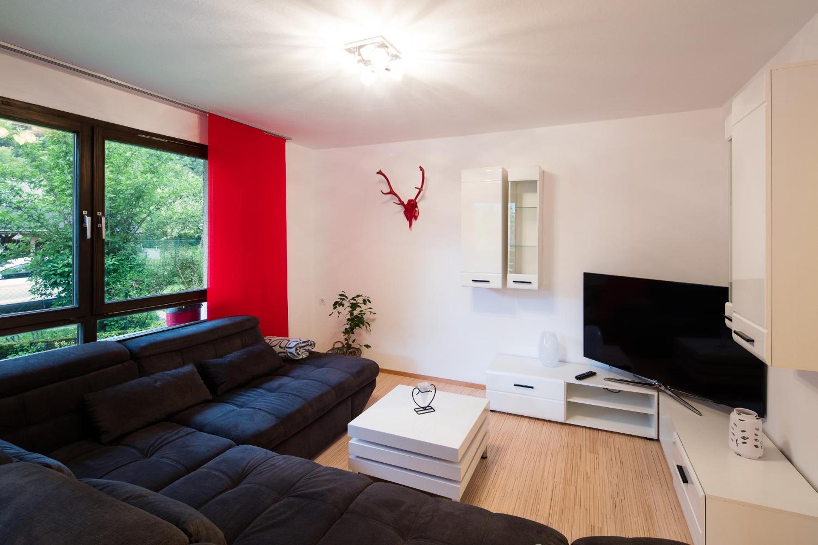 Deluxe Suite A photo 3