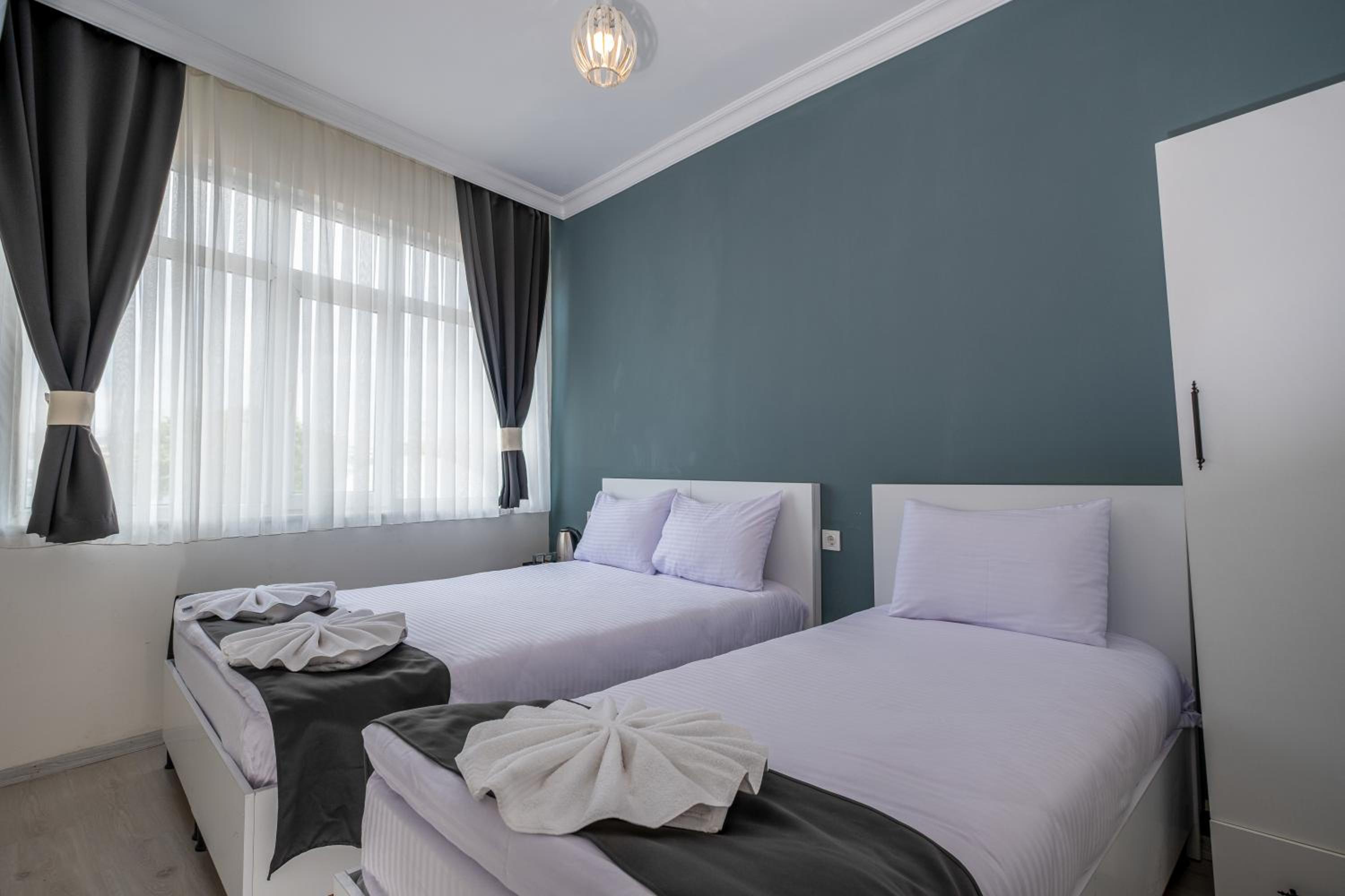 Triple Room with Sea View photo 2