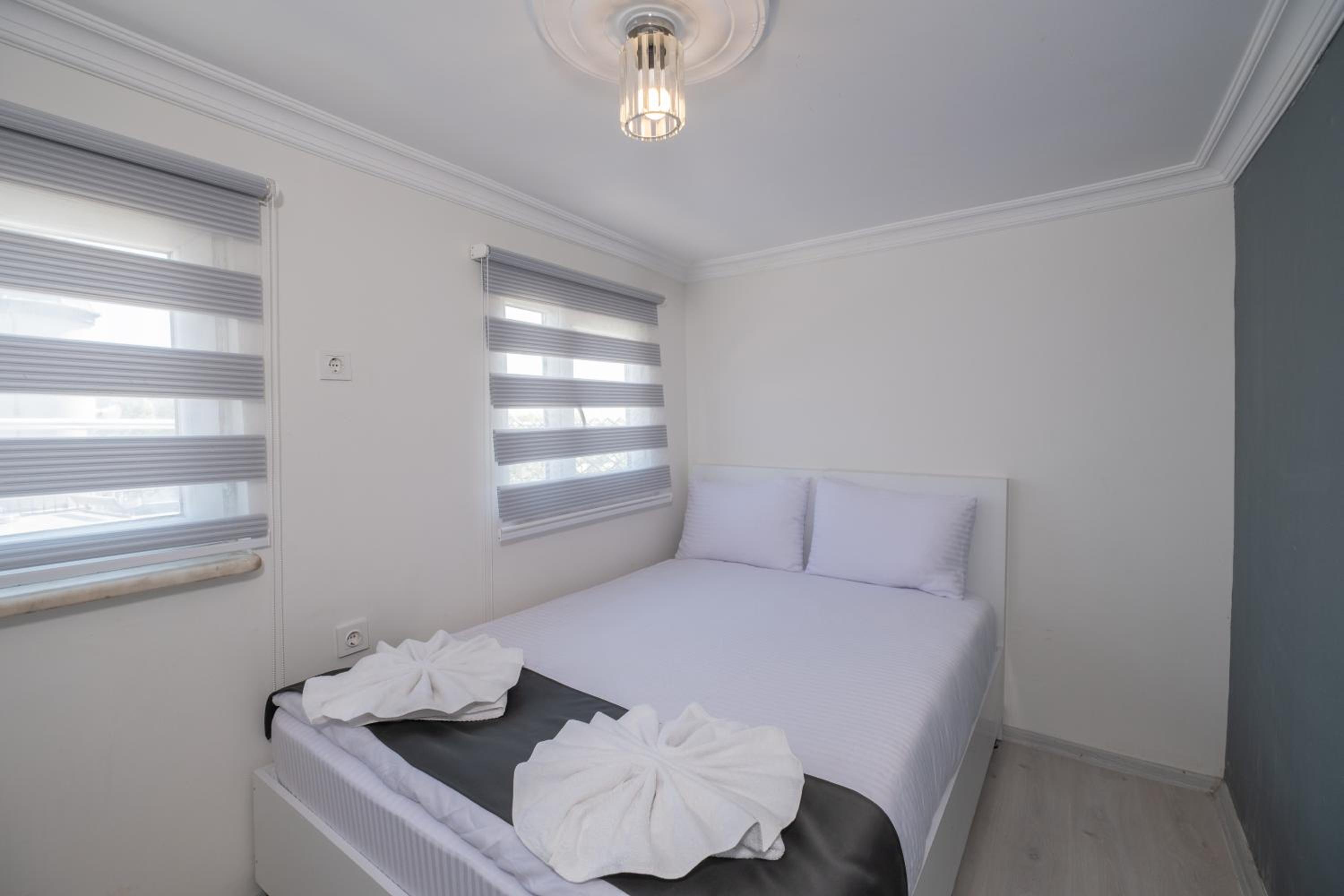 Triple Room with Balcony photo 1