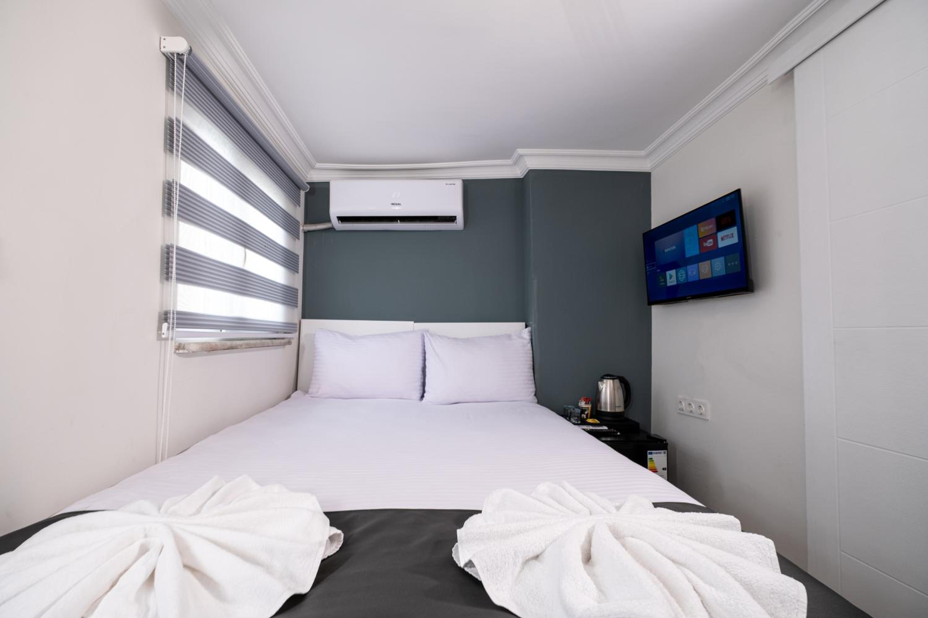 Double Room with Balcony and Sea View photo 1
