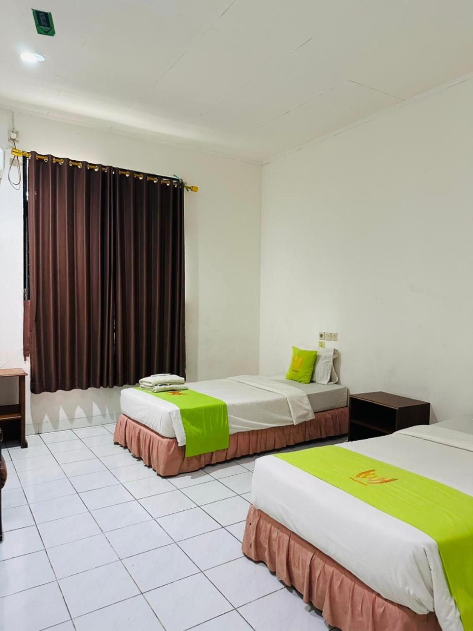 Superior Twin Room - Photo 1