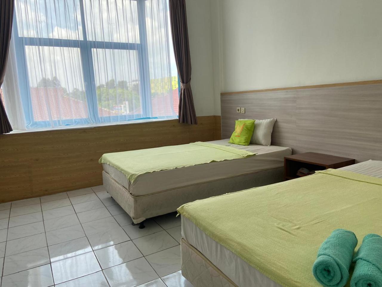 Superior Twin Room - Photo 2