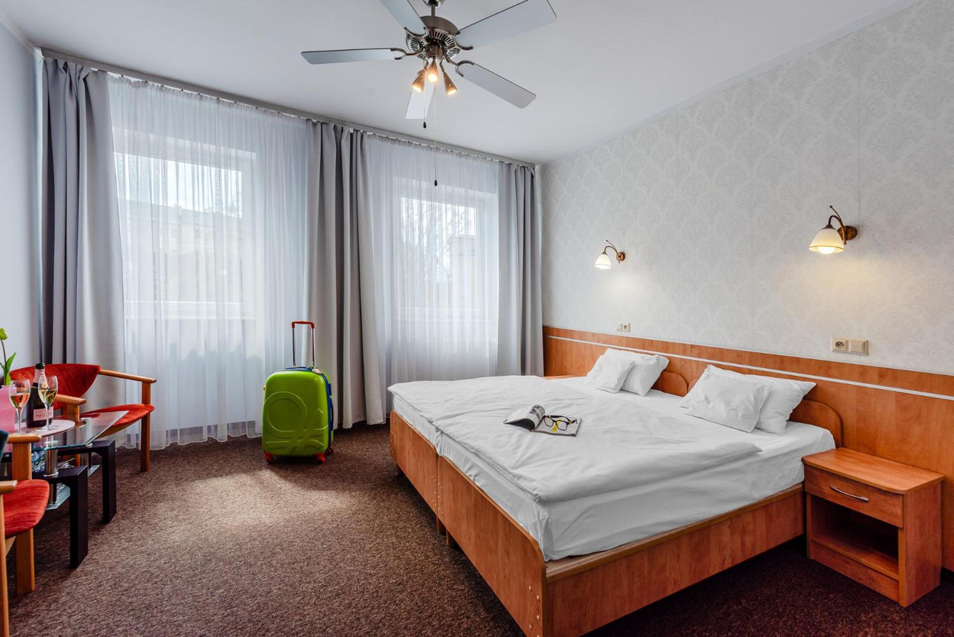 Deluxe Double or Twin Room