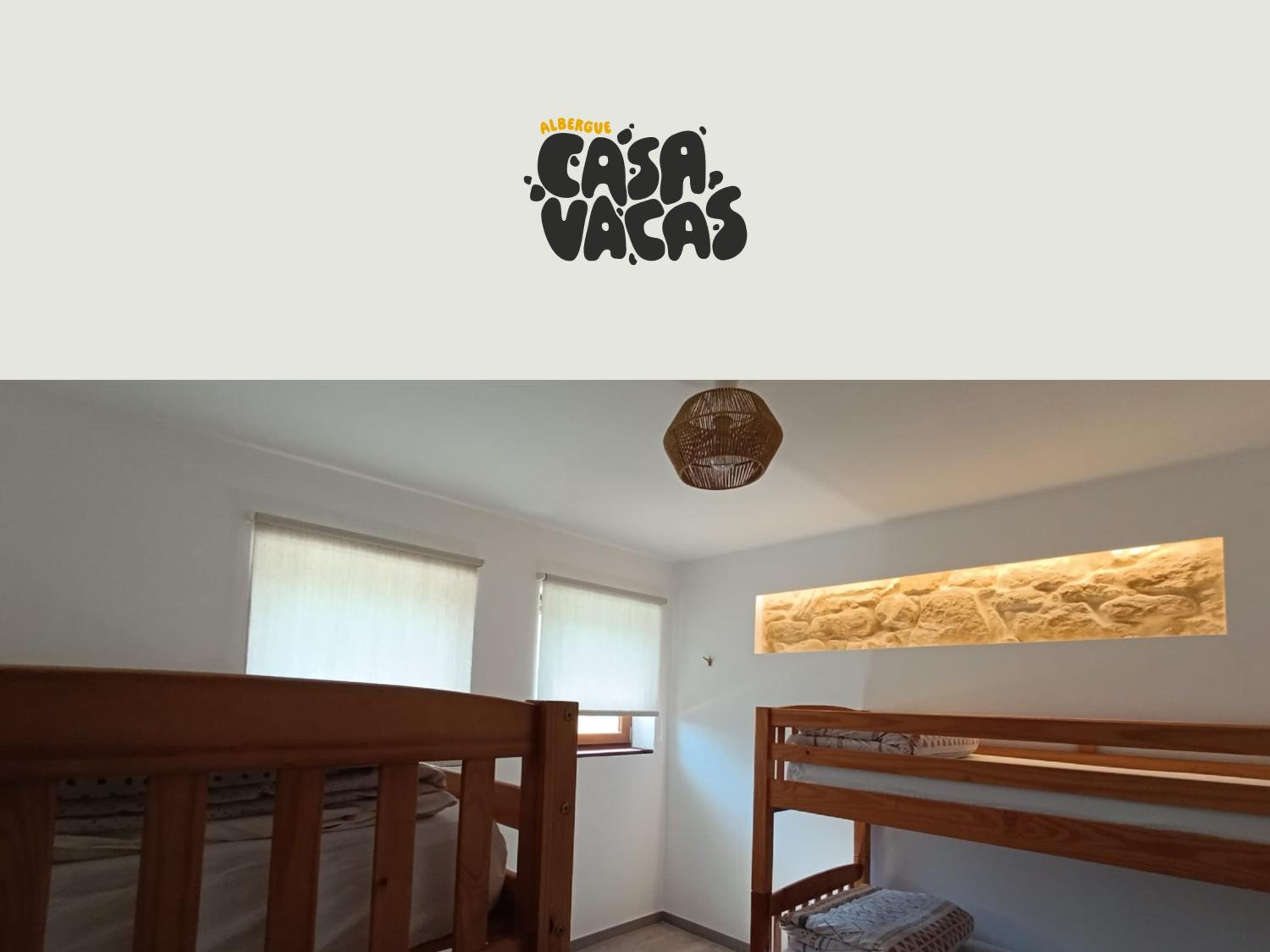 Quadruple Room with Shared Bathroom photo 2