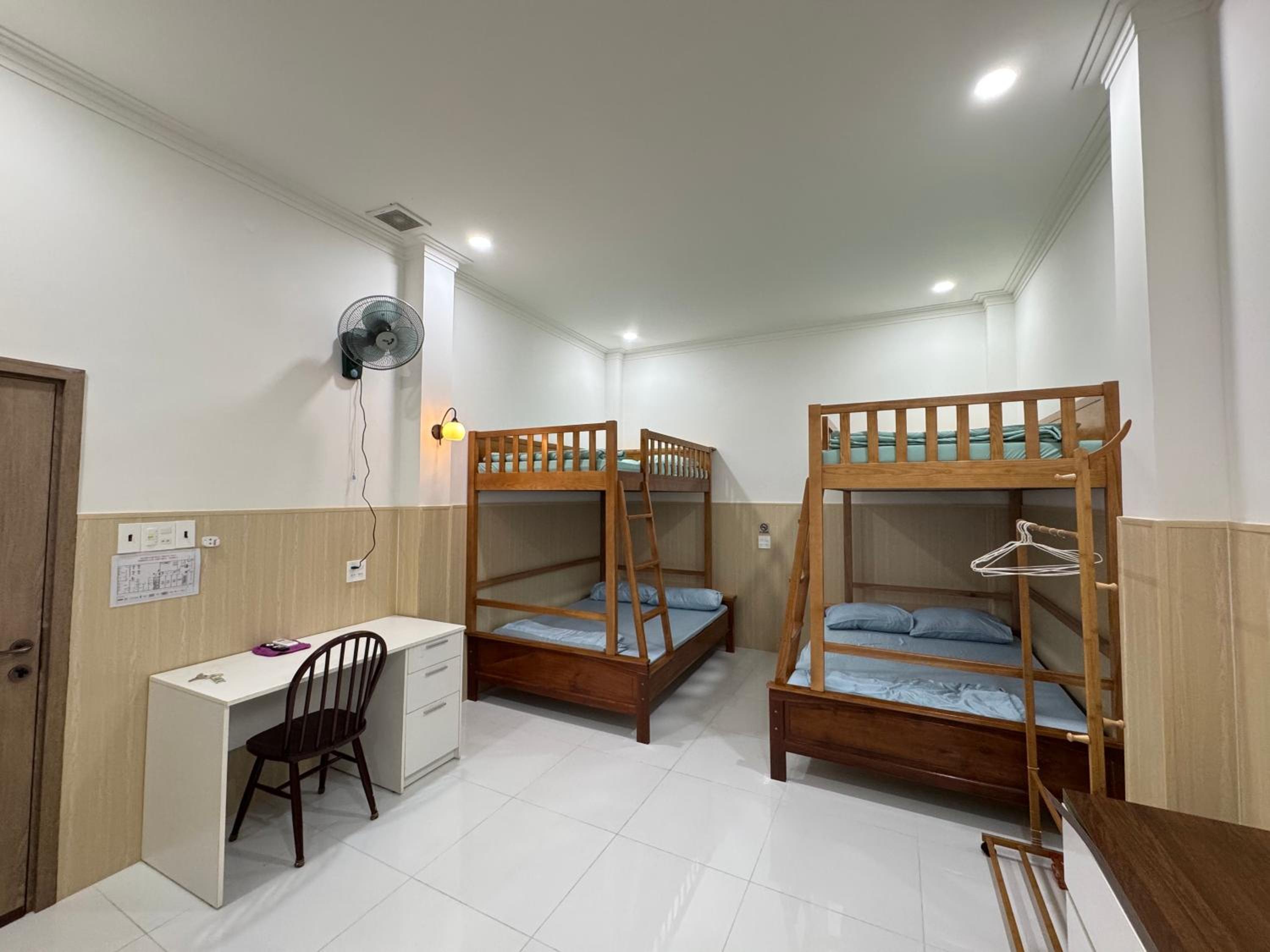 4-Bed Mixed Dormitory Room