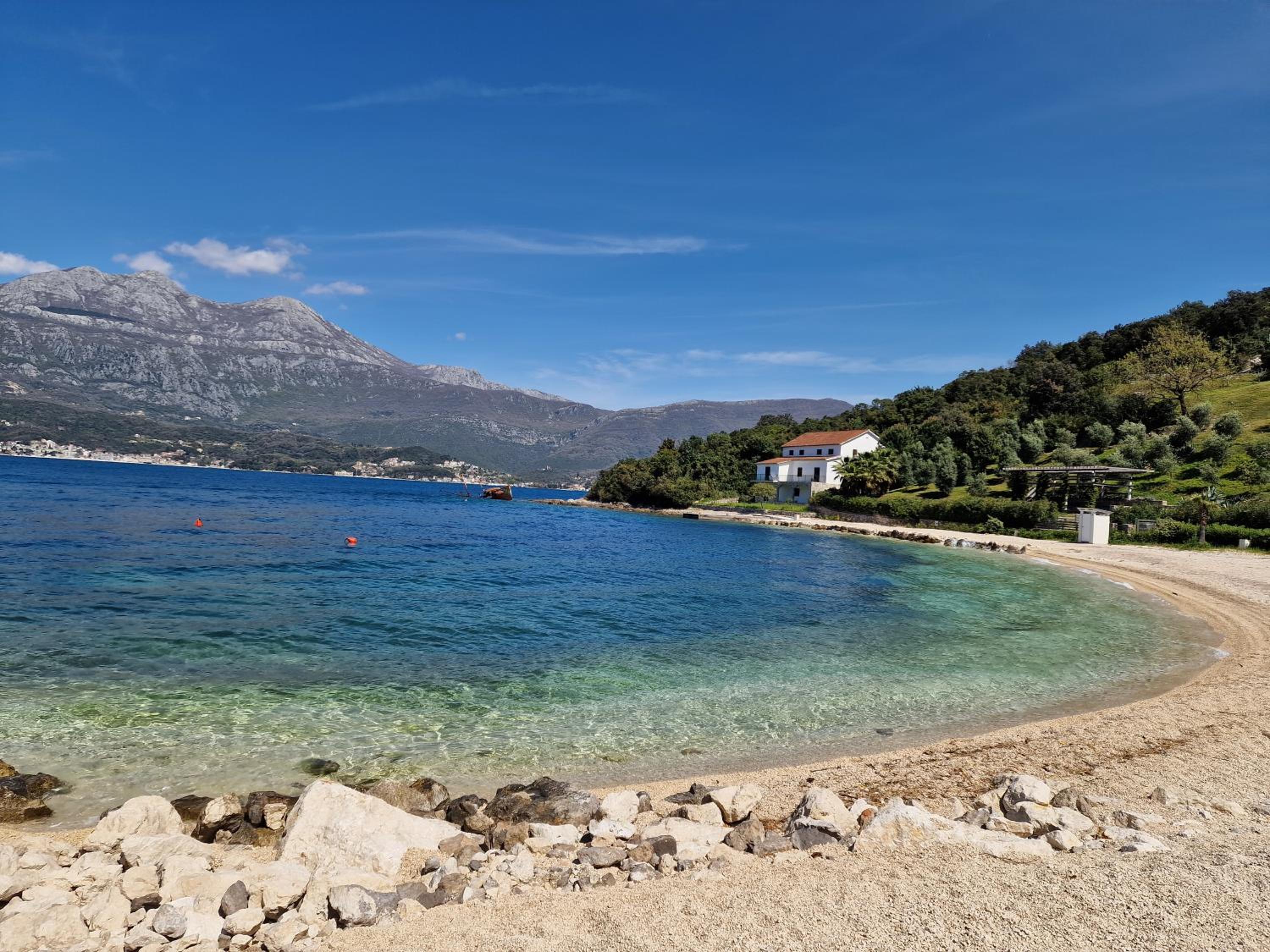 Special Offer - Deluxe Double Room with Sea View and Round Airport Transfer photo 3