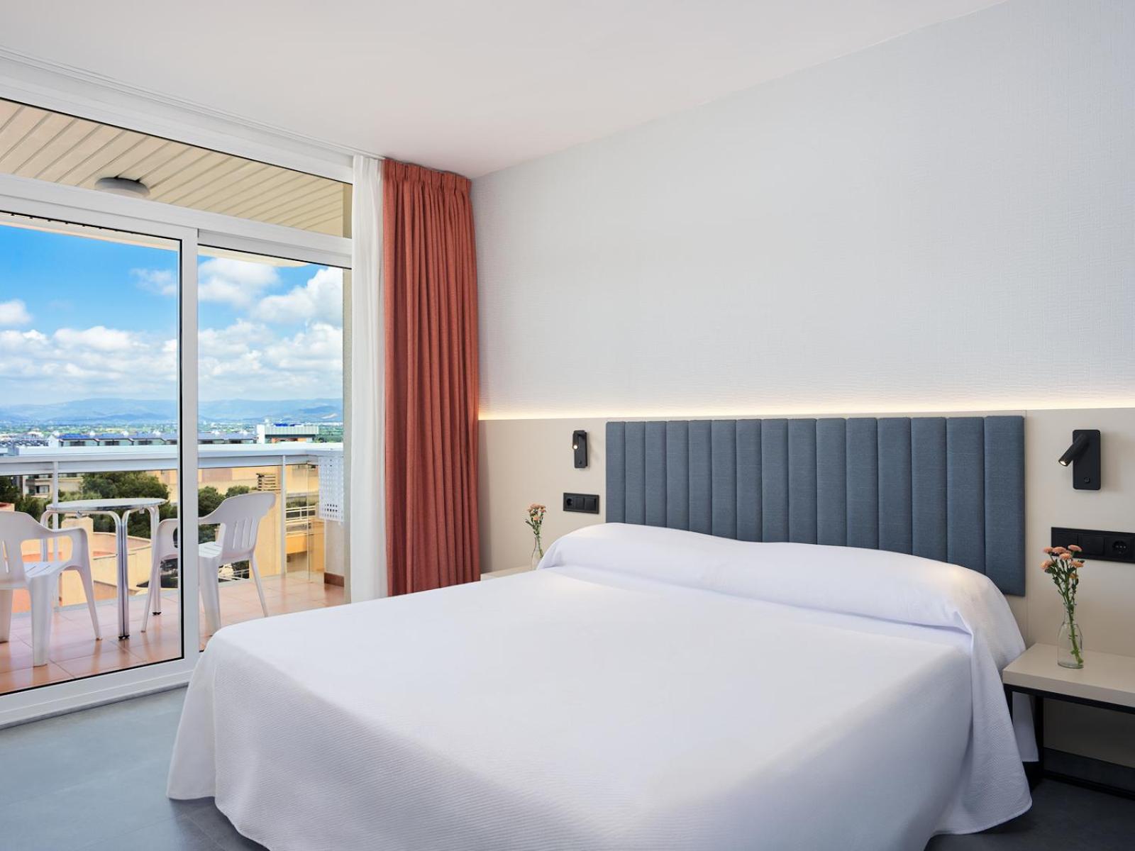 Junior Suite 4* (2 adults)