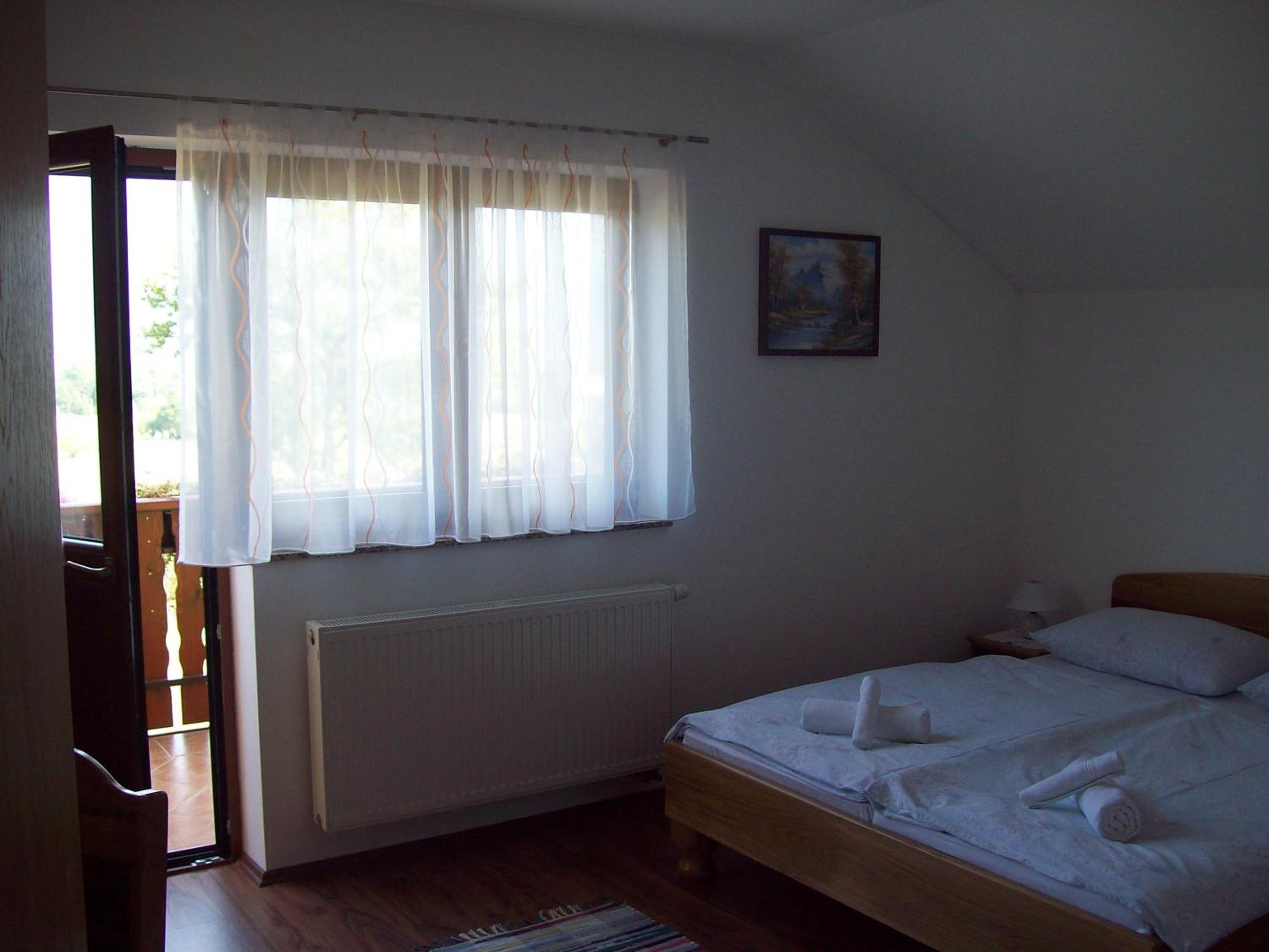 Double Room - Photo 7