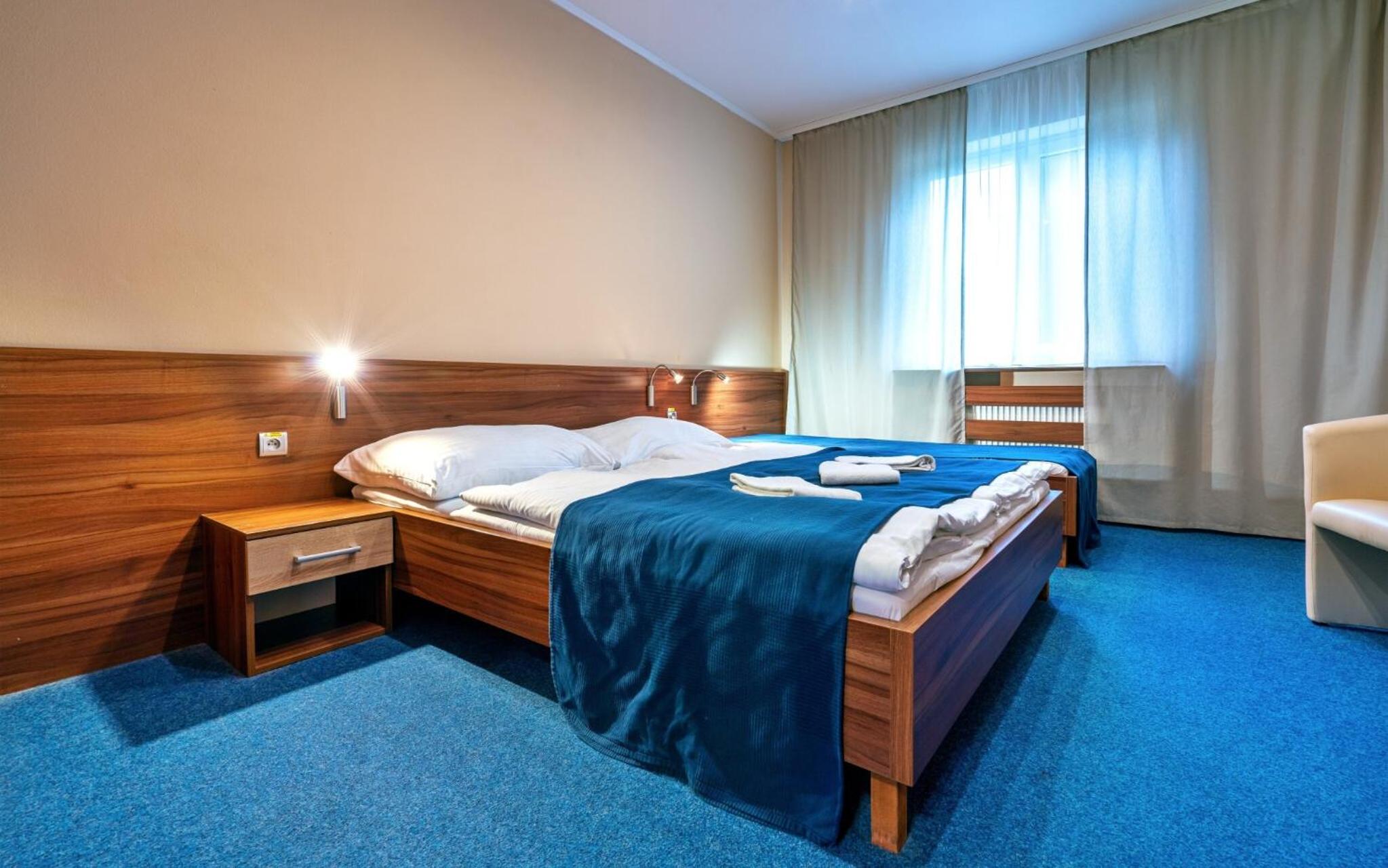 Suite - Photo 9