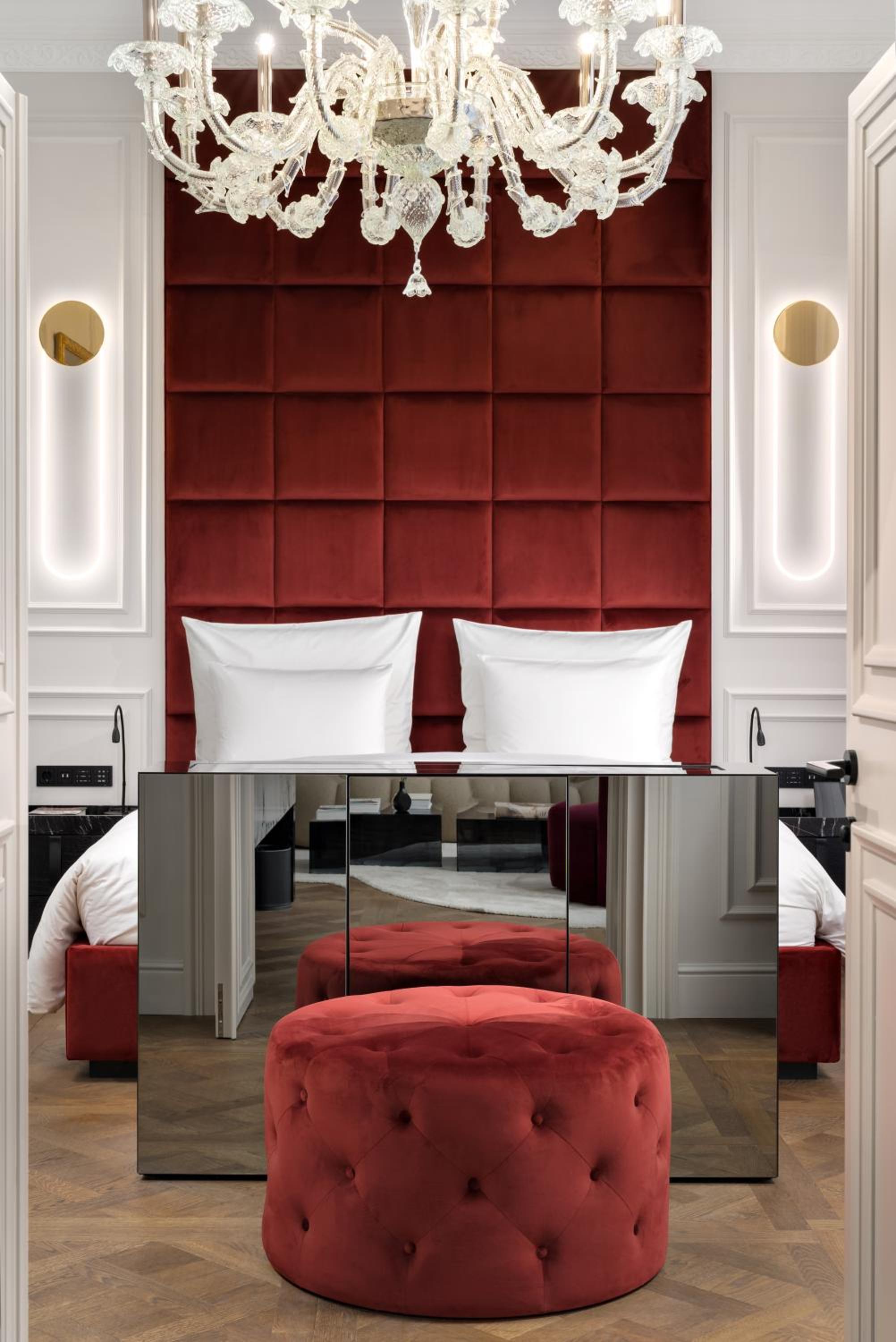 Three-Bedroom Suite thumbnail 5