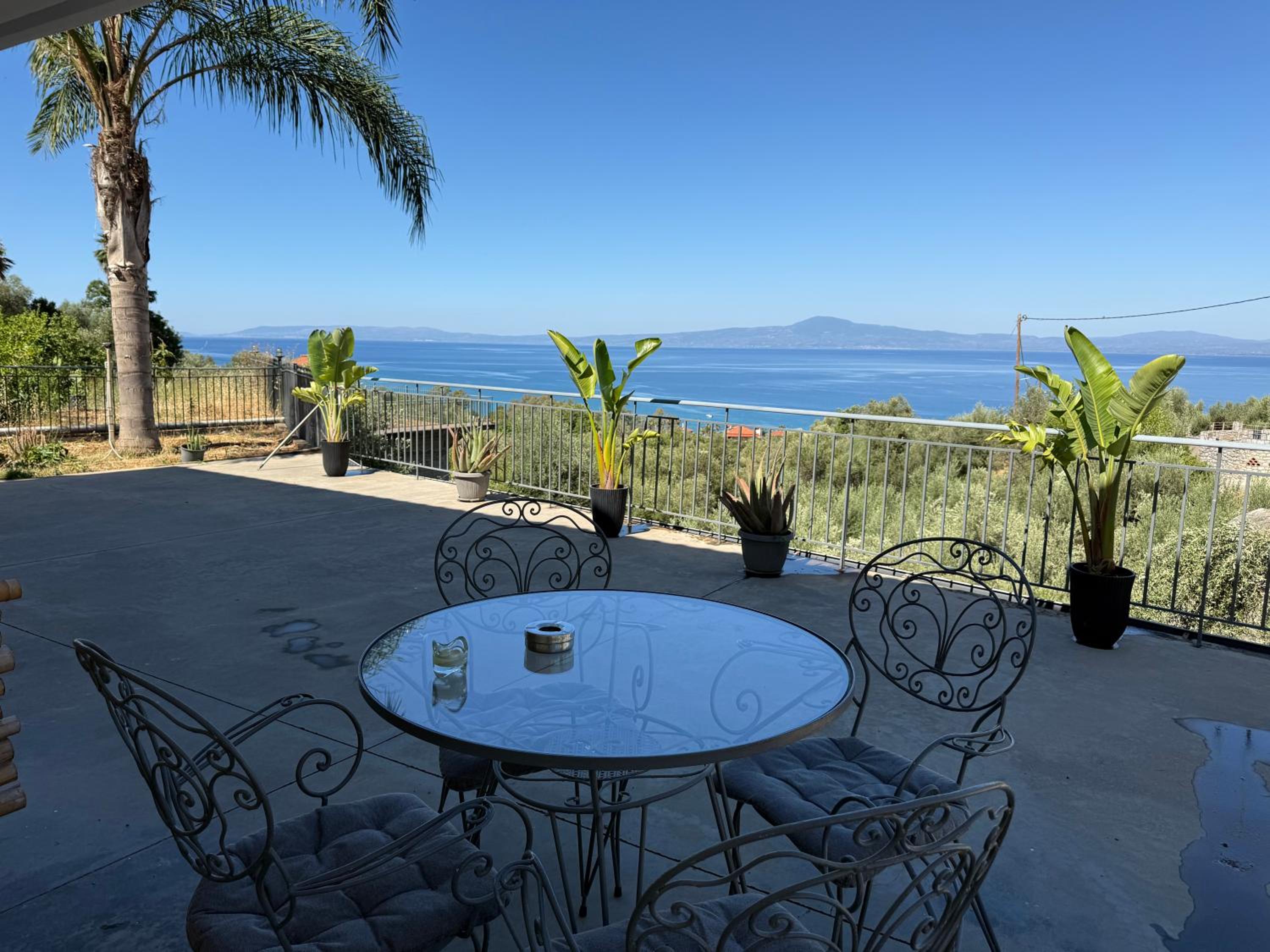 Quadruple Room with Sea View