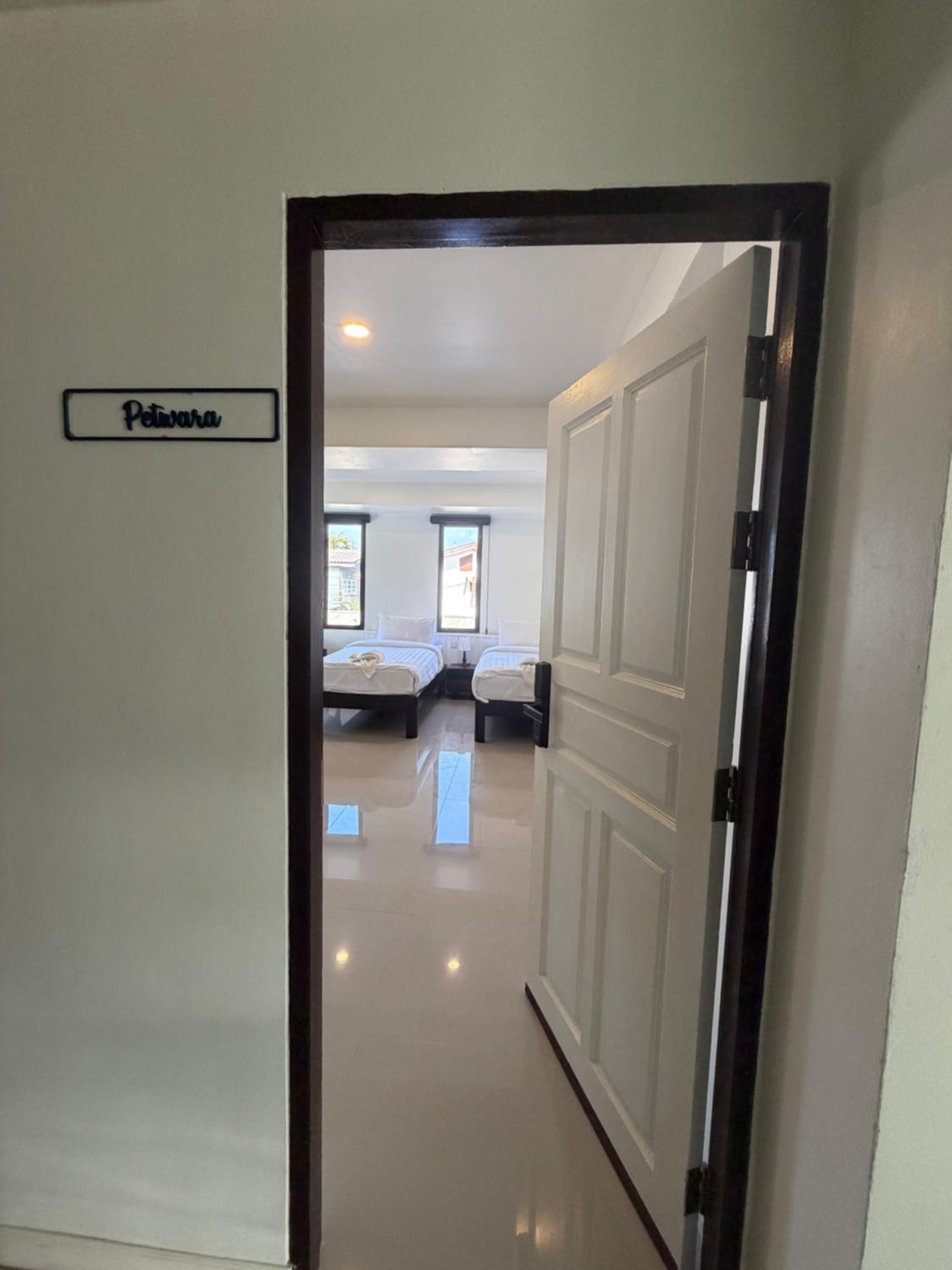 Twin Room with Balcony