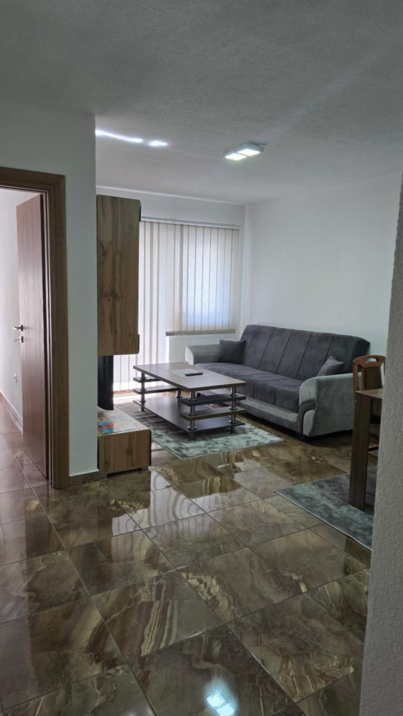 Apartment with Balcony photo 2
