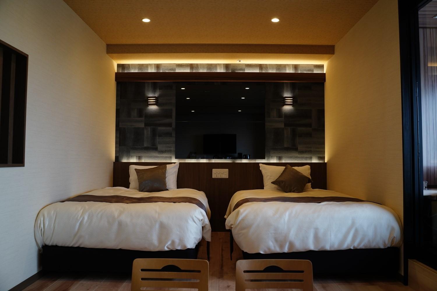Superior Japanese-Western Room with Open-Air Bath photo 3